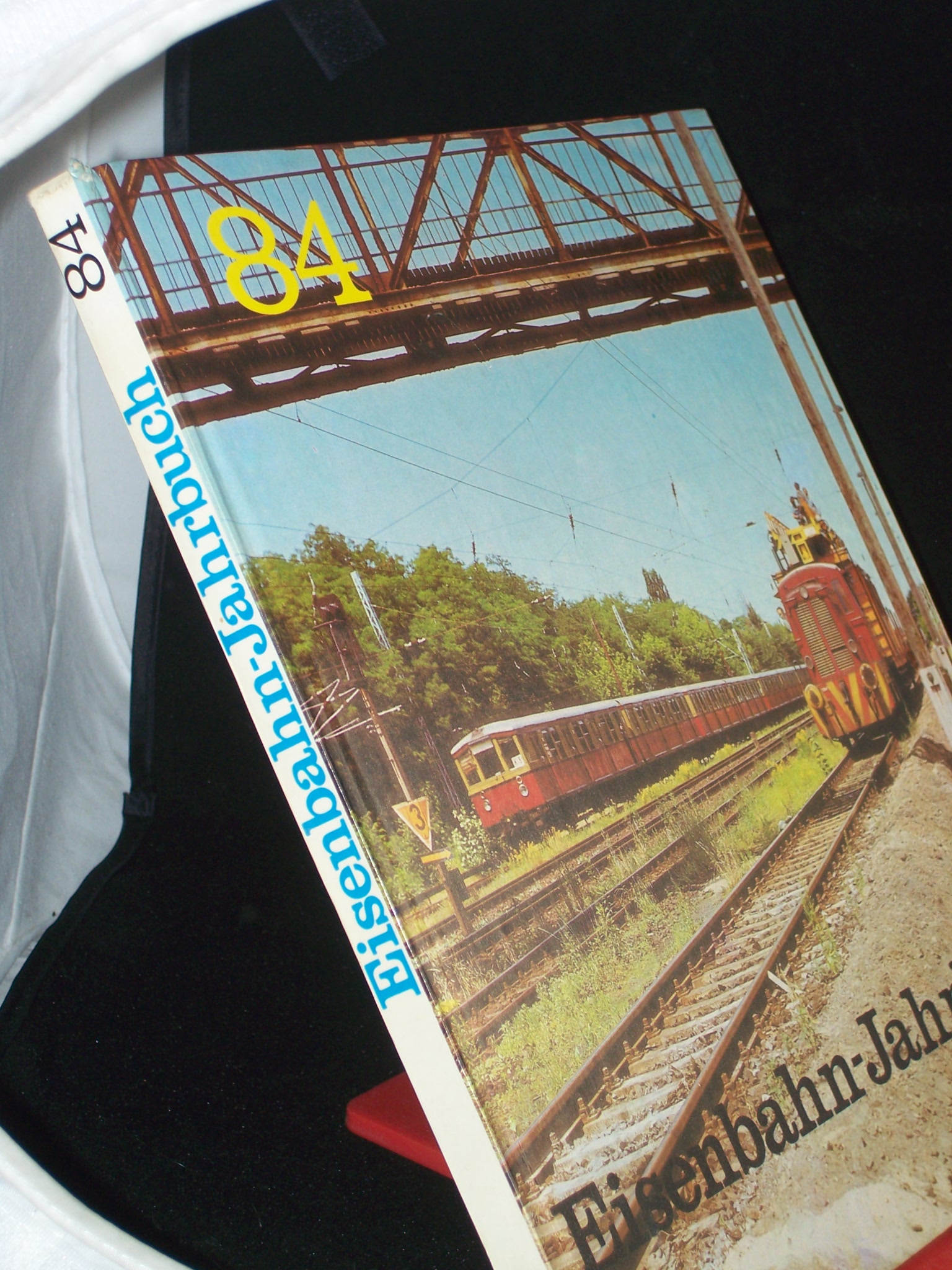 Artikelbild 1 des Artikels “1984 “