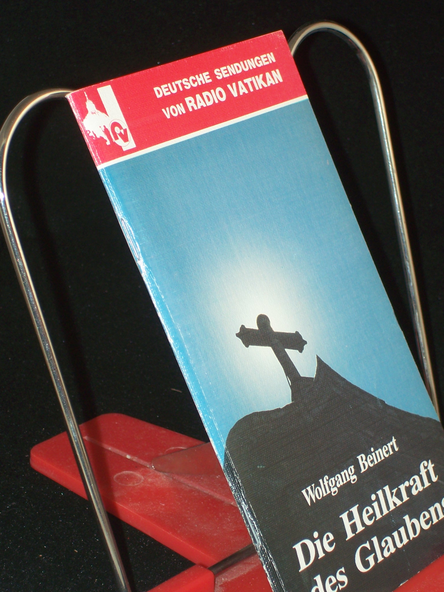 Artikelbild 1 des Artikels “Die Heilkraft des Glaubens : der vorliegende Text wurde im Dezember
1986 und im Januar 1987 von Radio Vatikan ausgestrahlt / Wolfgang
Beinert. Unter Mitarb. von Sabine Arlt “