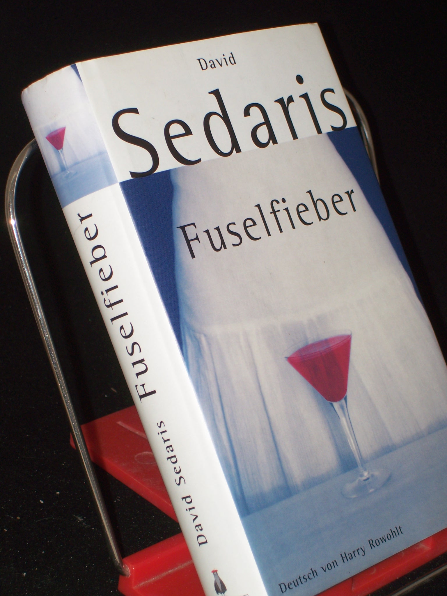 Artikelbild 1 des Artikels “Fuselfieber / David Sedaris. Aus dem Amerikan. von Harry Rowohlt “