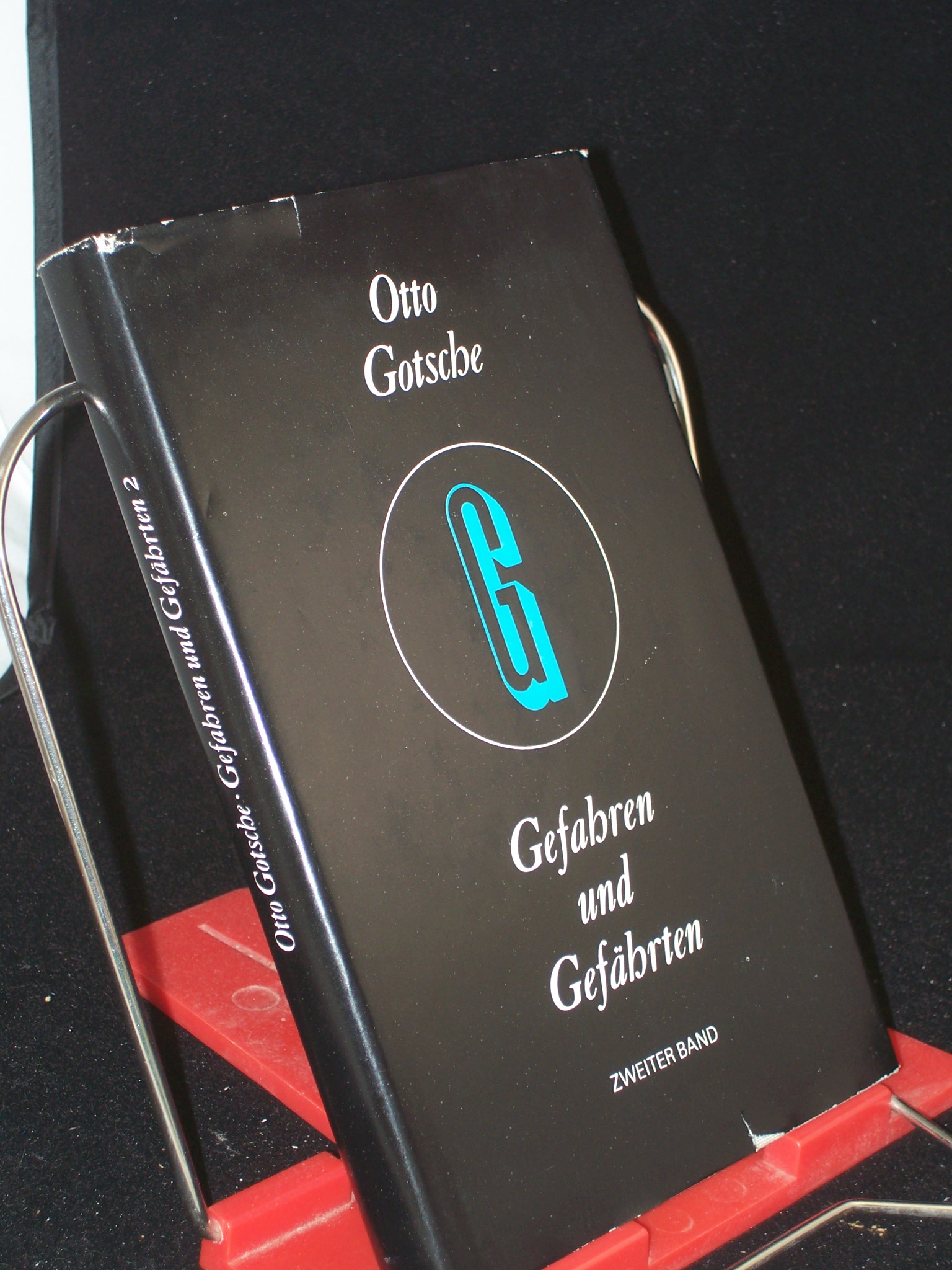 Artikelbild 1 des Artikels “Gefahren und Gefährten : Erzählgn u. Skizzen ; / Otto Gotsche “