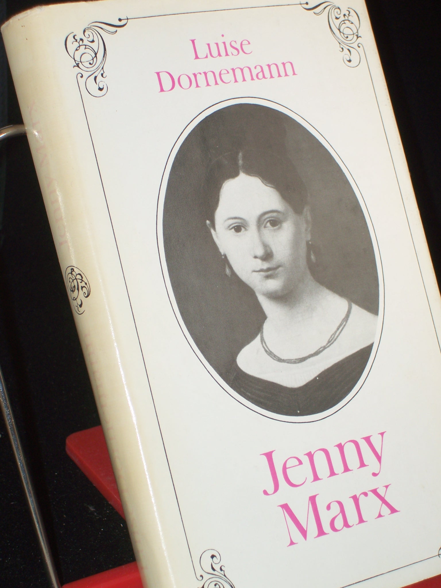 Artikelbild 1 des Artikels “Jenny Marx : d. Lebensweg e. Sozialistin / Luise Dornemann “