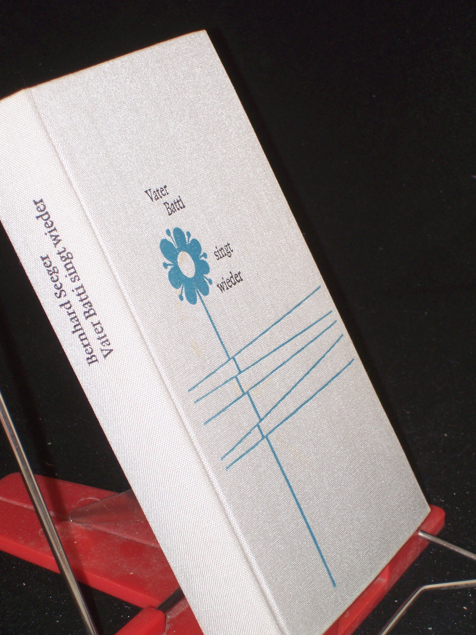 Artikelbild 1 des Artikels “Vater Batti singt wieder : Roman / Bernhard Seeger “