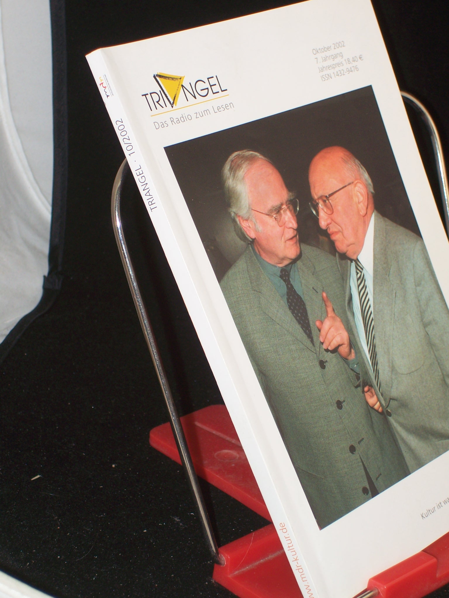 Artikelbild 1 des Artikels “Triangel 10/2002 “