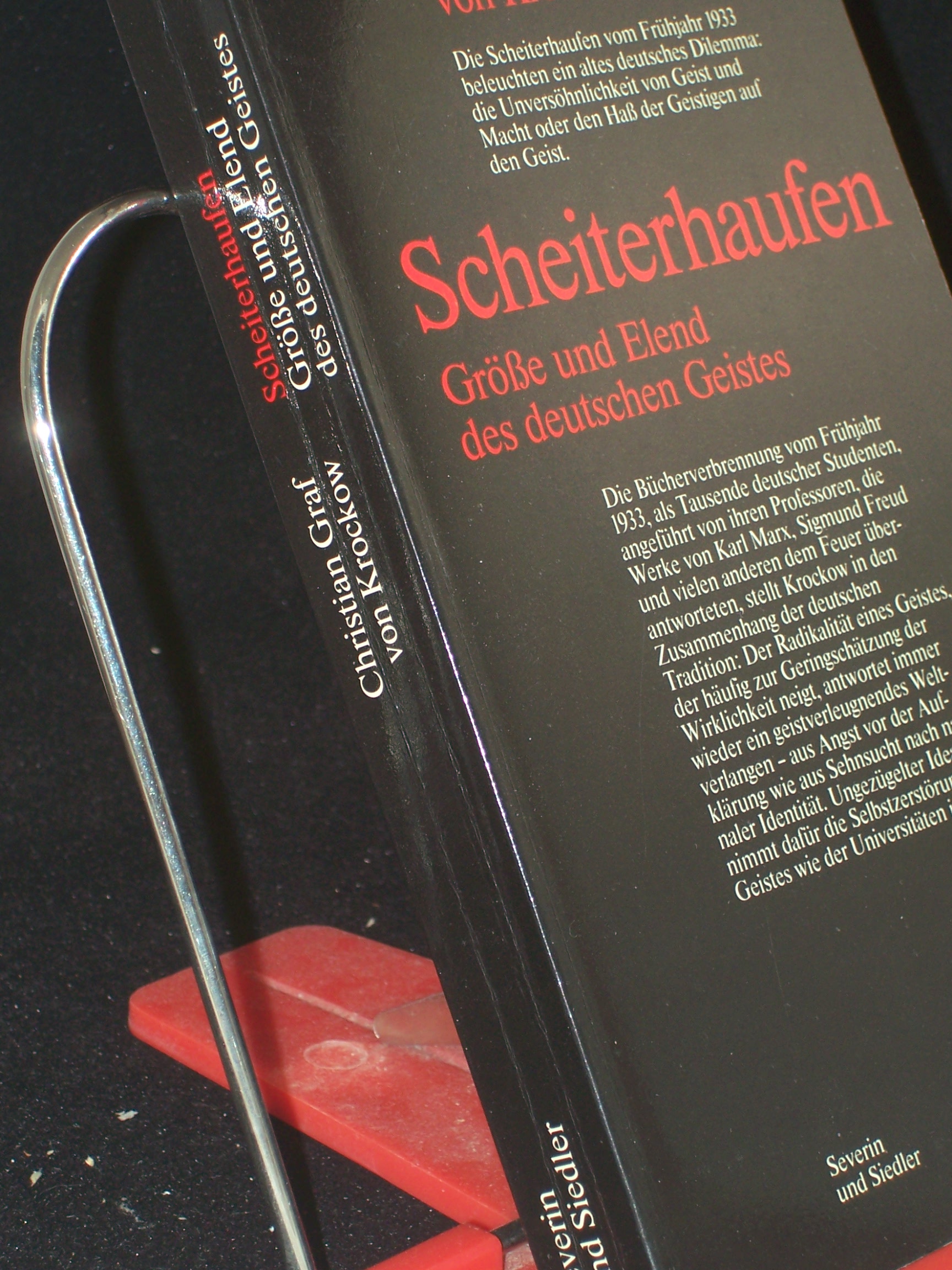 Artikelbild 1 des Artikels “Scheiterhaufen : Grösse u. Elend d. dt. Geistes / Christian Graf von Krockow “