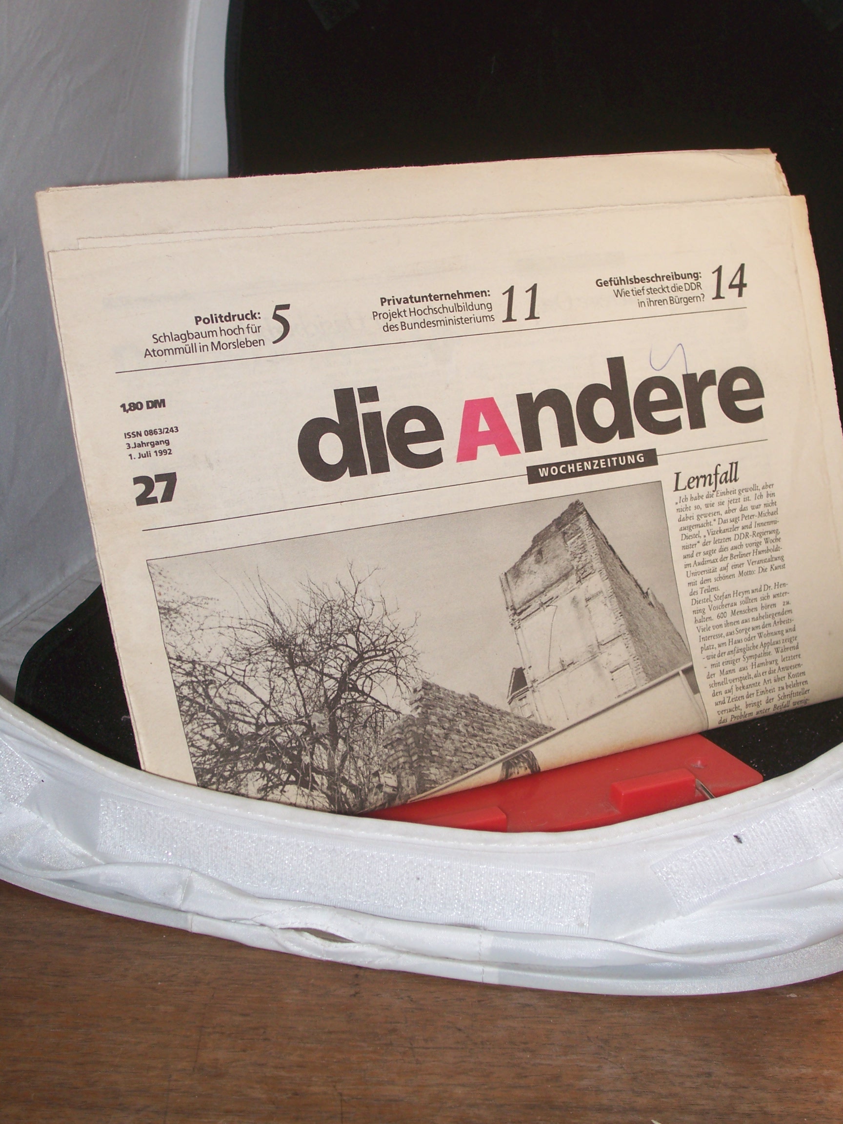 Artikelbild 1 des Artikels “7/1992, Damenopfer Ost “