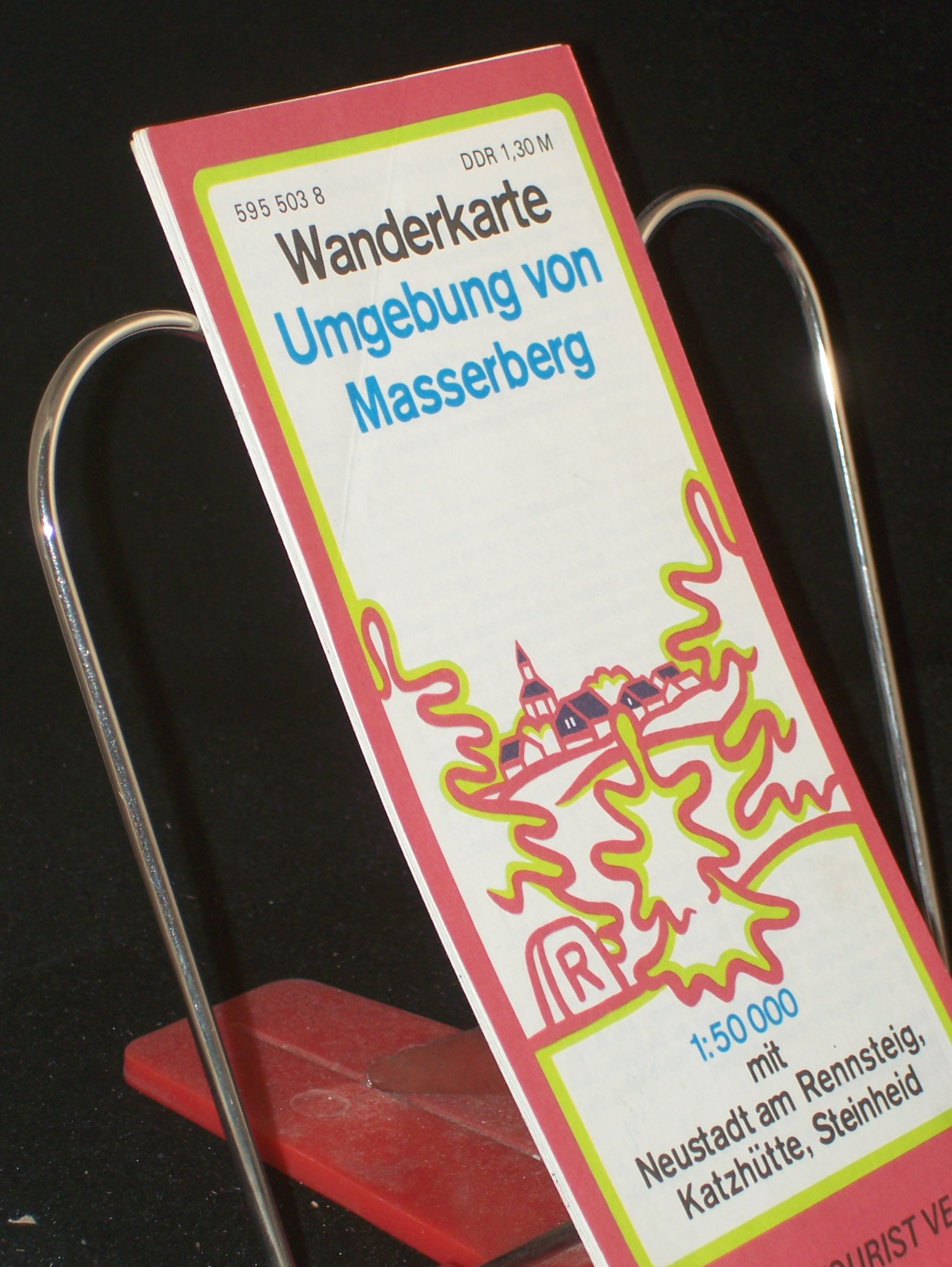 Artikelbild 1 des Artikels “Umgebung von Masserberg : mit Neustadt am Rennsteig, Katzhütte,
Steinheid ; Wanderkt. ; 1 : 50 000 “