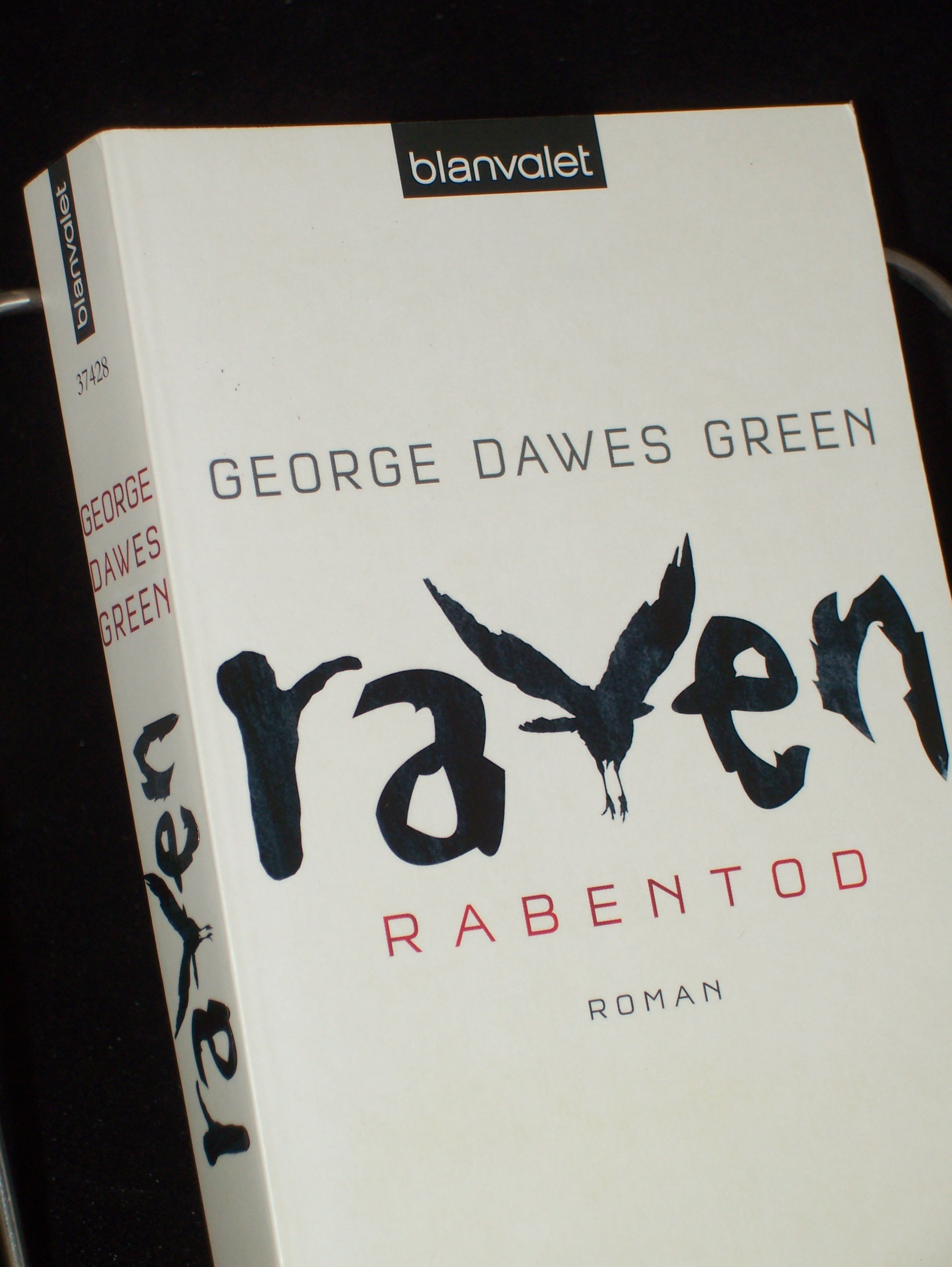 Artikelbild 1 des Artikels “Raven : Rabentod ; Roman / George Dawes Green. Aus dem Amerikan. von
Fred Kinzel “