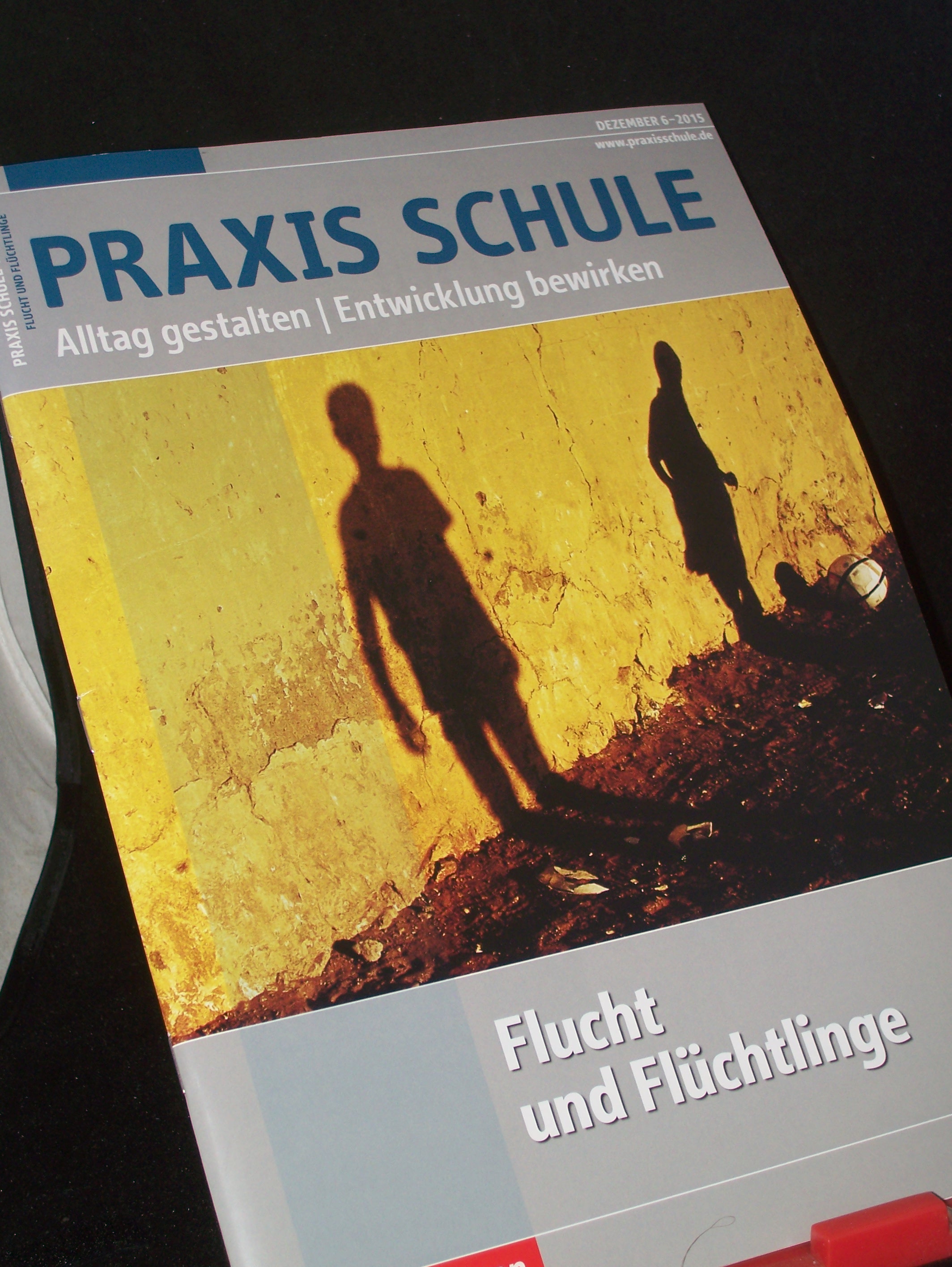 Artikelbild 1 des Artikels “6/2015 Flucht und Flüchtlinge “