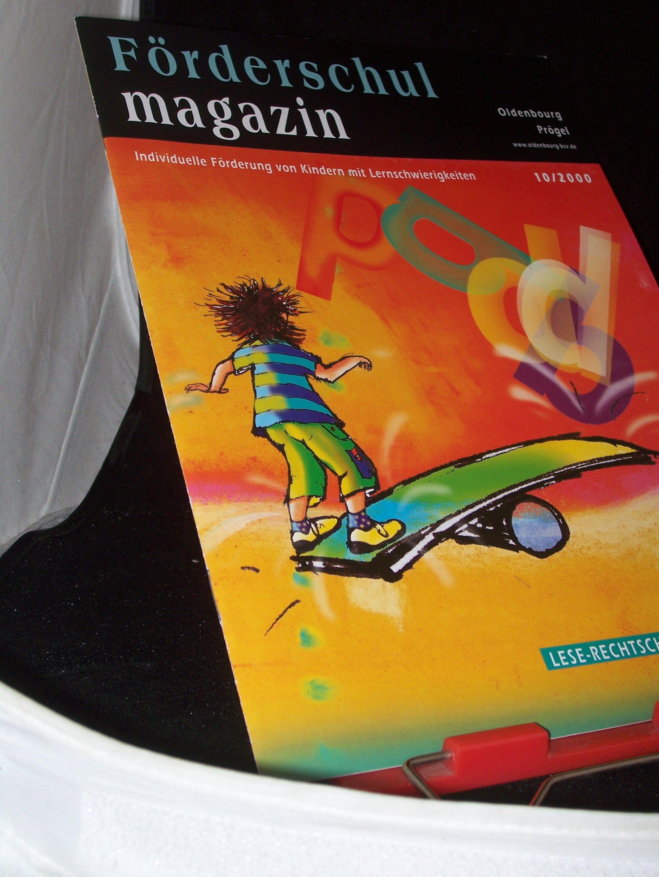 Artikelbild 1 des Artikels “10/2000, Lese- Rechtschreibschwäche “