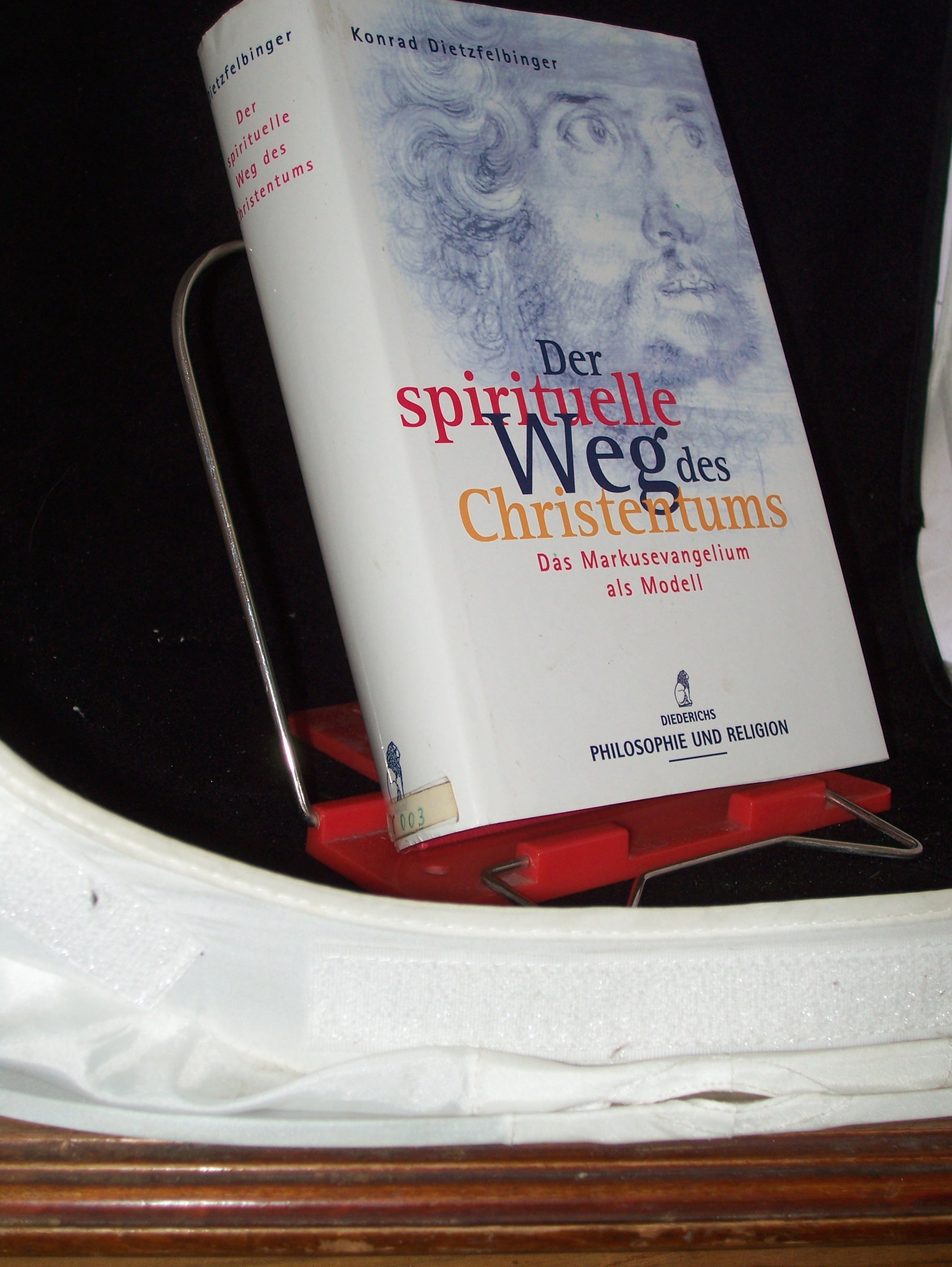 Artikelbild 1 des Artikels “Der spirituelle Weg des Christentums : das Markusevangelium als Modell
/ Konrad Dietzfelbinger “