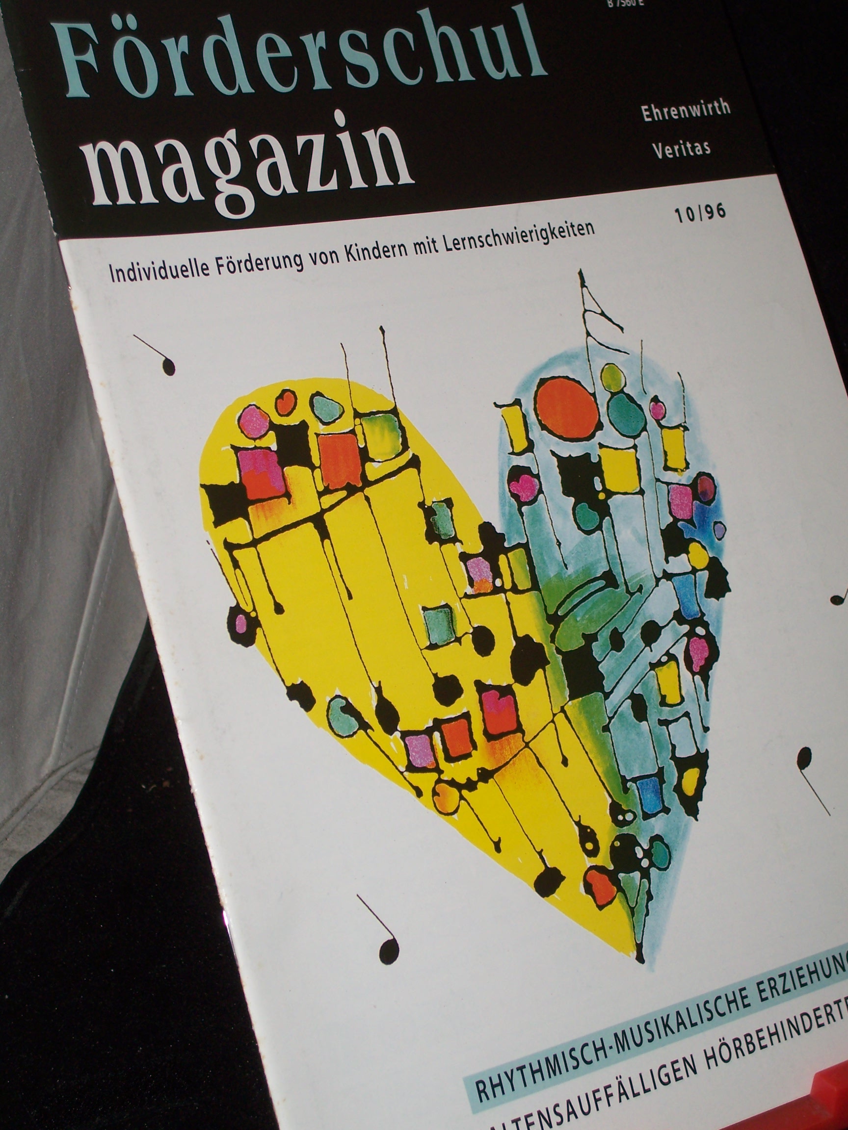 Artikelbild 1 des Artikels “10/1996, Rhythmisch musikalische Erziehung bei Verhaltensauffälligen
hörbehinderten Kindern “