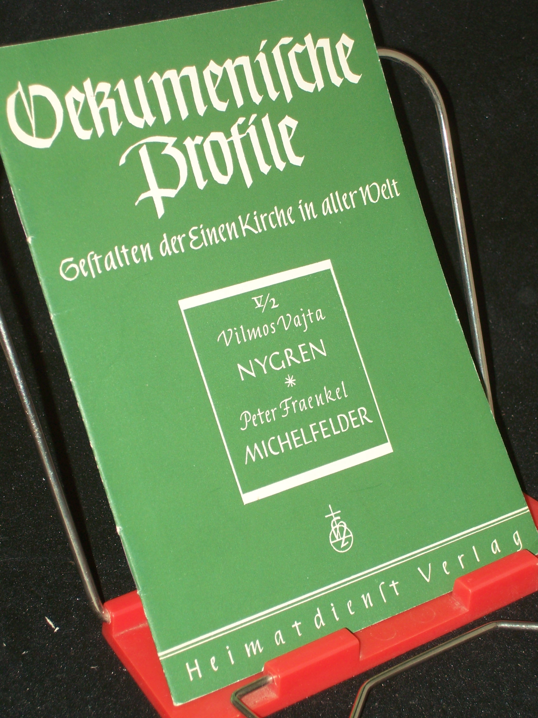Artikelbild 1 des Artikels “Ökumenische Profile||Teil: V., [Späte Erben Luthers] / 2. Bischof D.
Dr. Anders Nygren / Vilmos Vajta. D. Sylvester Michelfelder / Peter
Fraenkel “