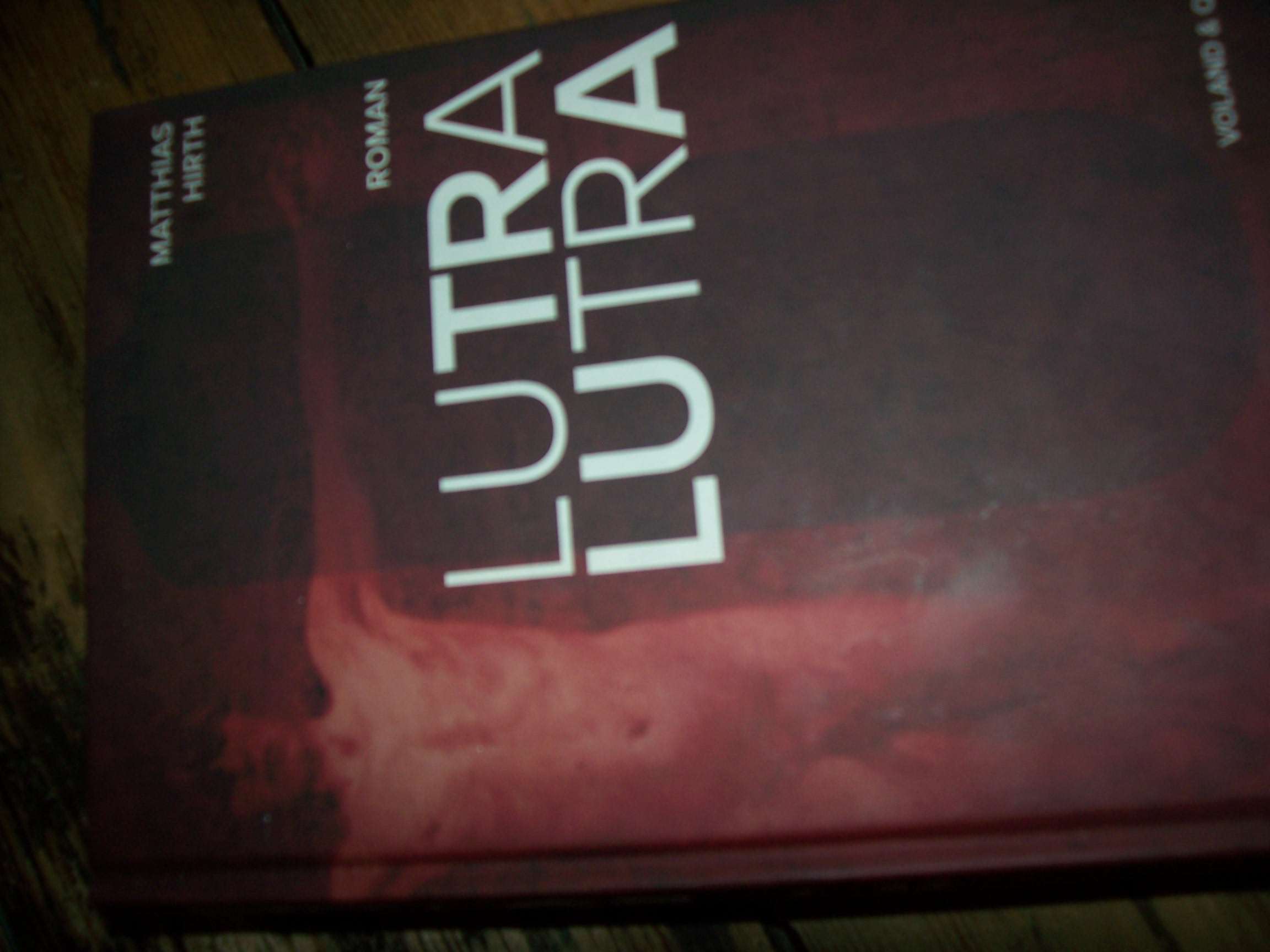 Artikelbild 1 des Artikels “Lutra lutra : Roman / Matthias Hirth “