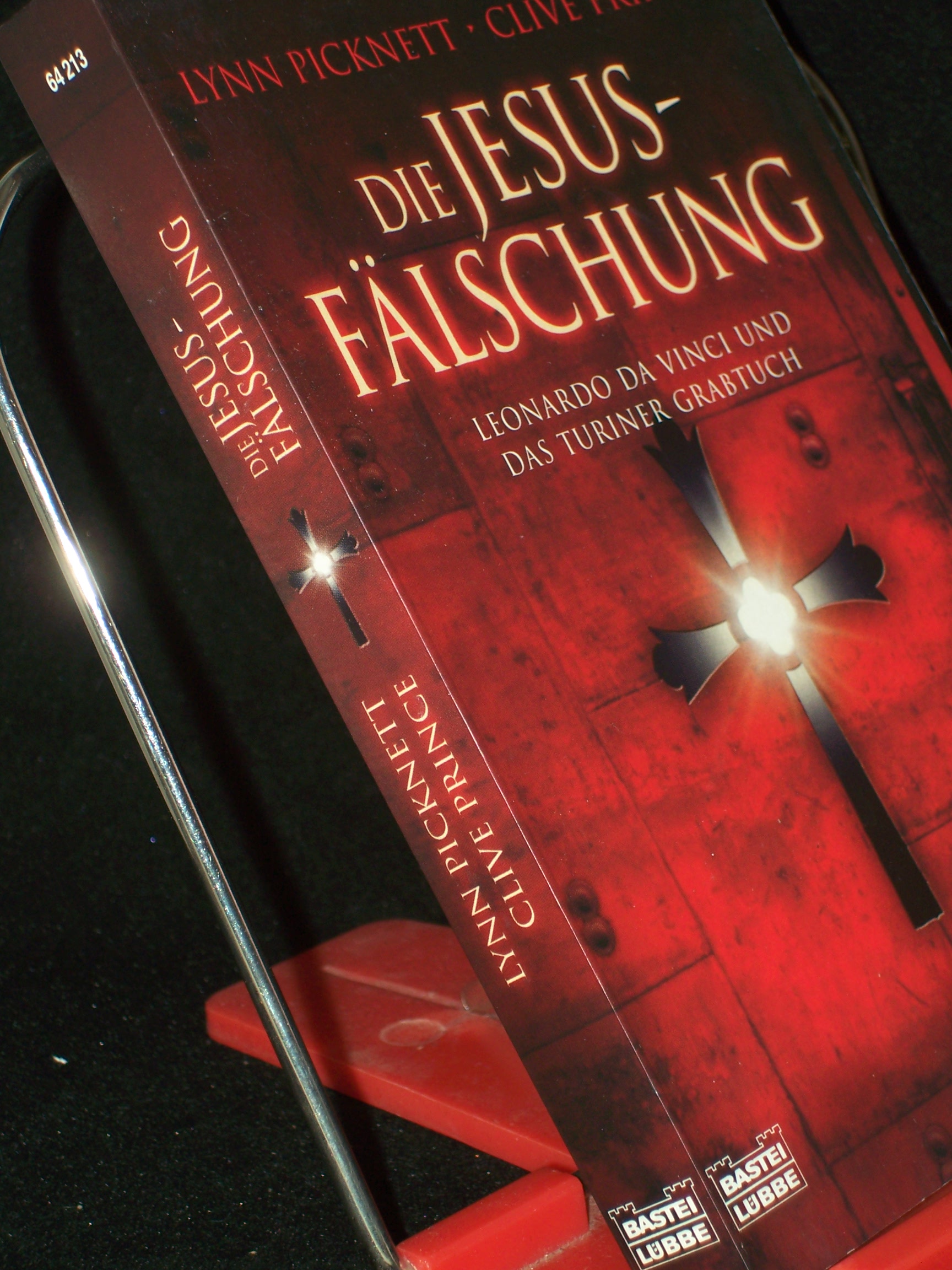 Artikelbild 1 des Artikels “Die Jesus-Fälschung : Leonardo da Vinci und das Turiner Grabtuch /
Lynn Picknett ; Clive Prince. Aus dem Engl. von Xenia Osthelder “