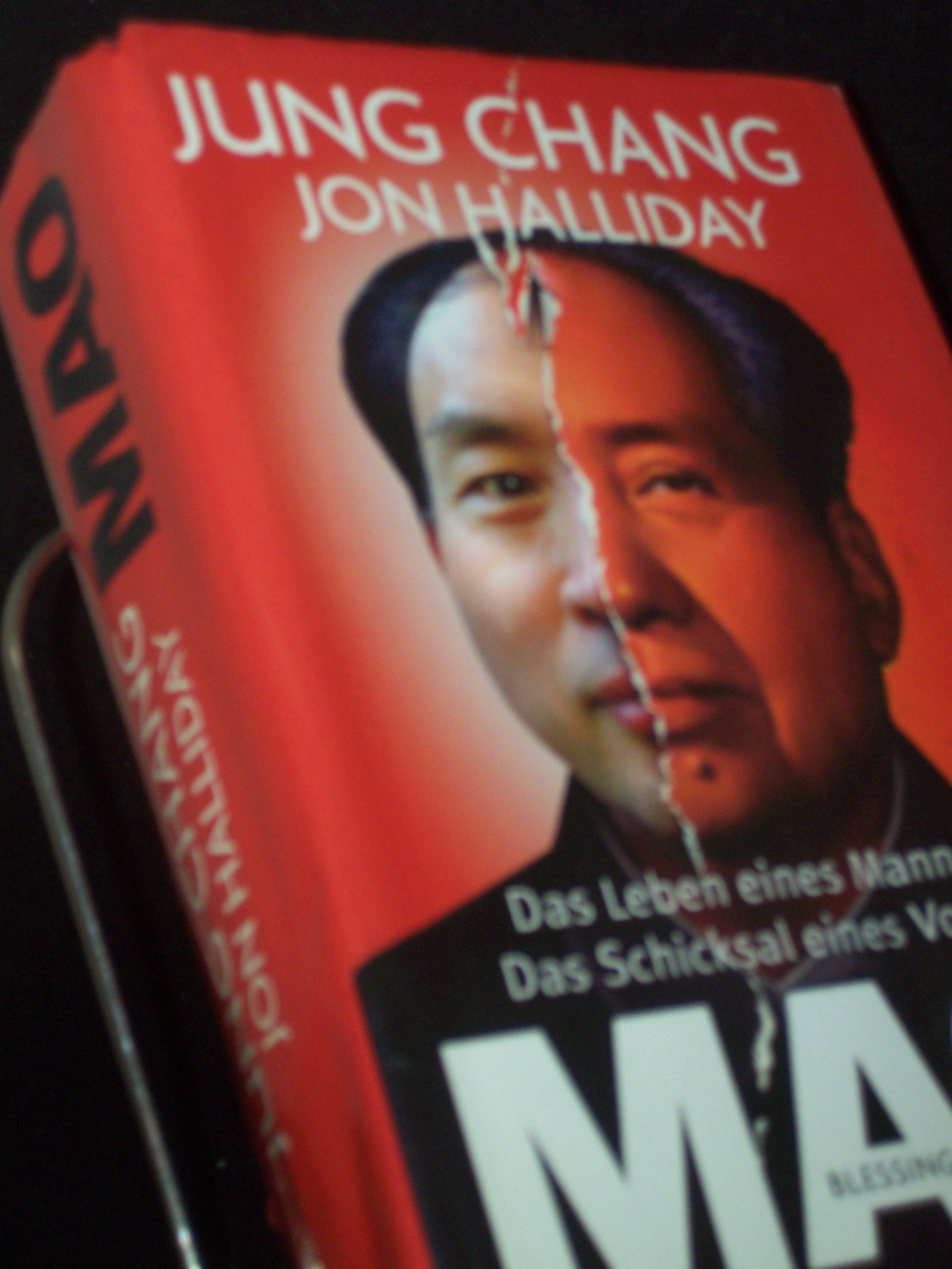 Artikelbild 1 des Artikels “Mao : das Leben eines Mannes, das Schicksal eines Volkes / Jung Chang ; Jon Halliday. Aus dem Engl. von Ursel Schäfer... “