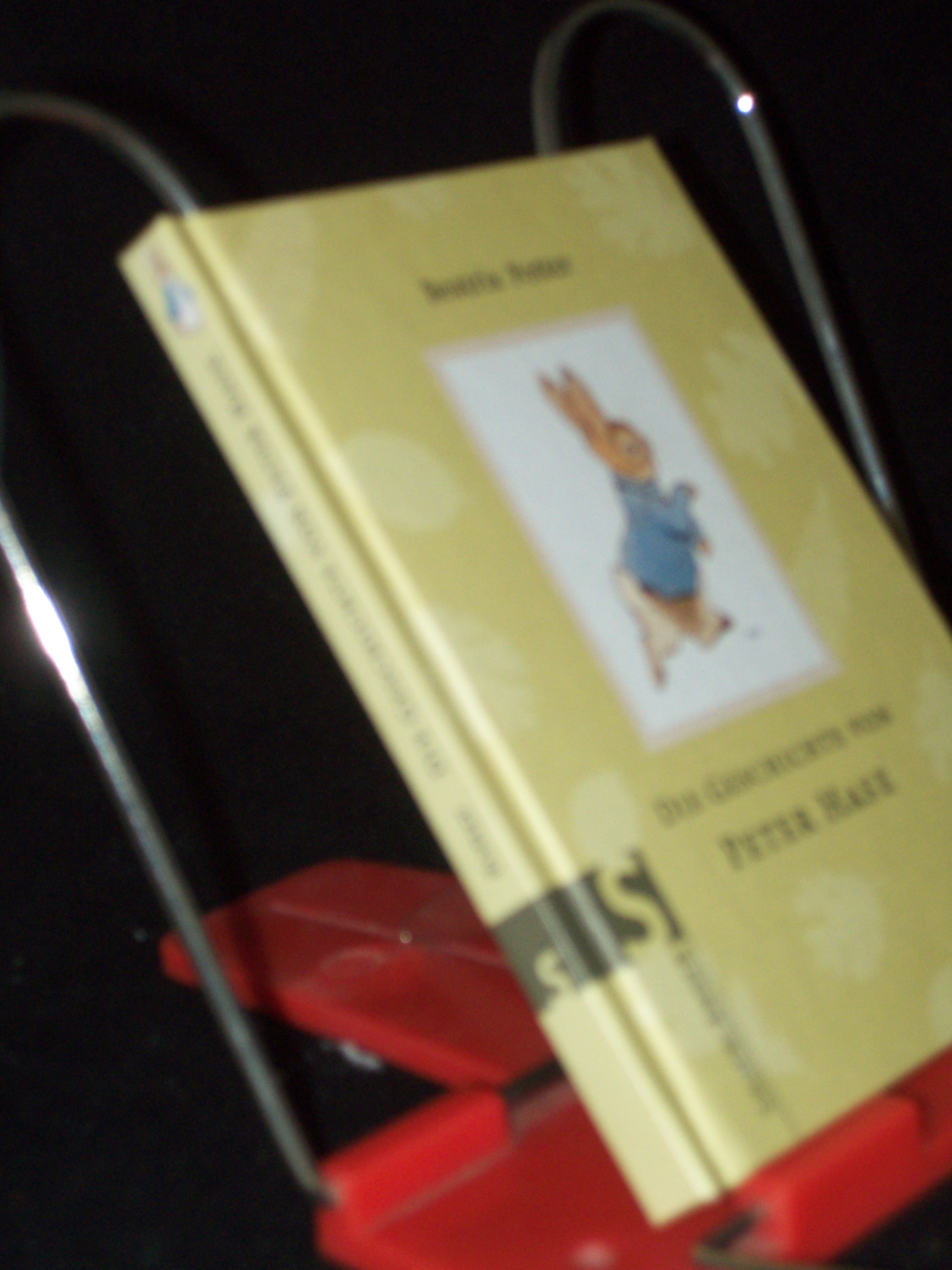 Artikelbild 1 des Artikels “Die Geschichte von Peter Hase / Beatrix Potter. Aus dem Engl. von Cornelia Krutz-Arnold “