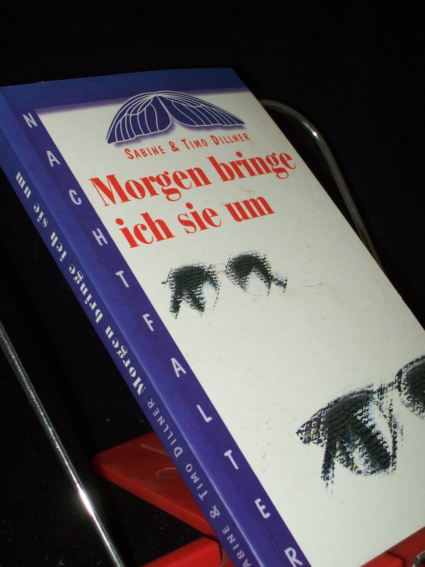 Artikelbild 1 des Artikels “Morgen bringe ich sie um / Sabine & Timo Dillner “
