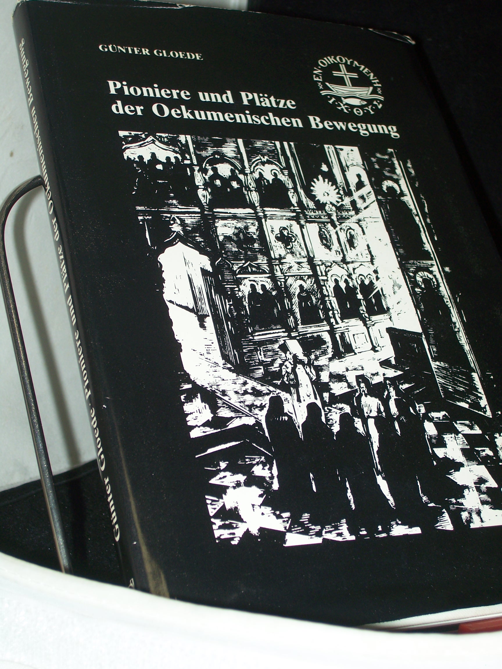 Artikelbild 1 des Artikels “Pioniere und Plätze der Oekumenischen Bewegung = Pioneers and places
of ecumenical movement / hrsg. von Günter Gloede “