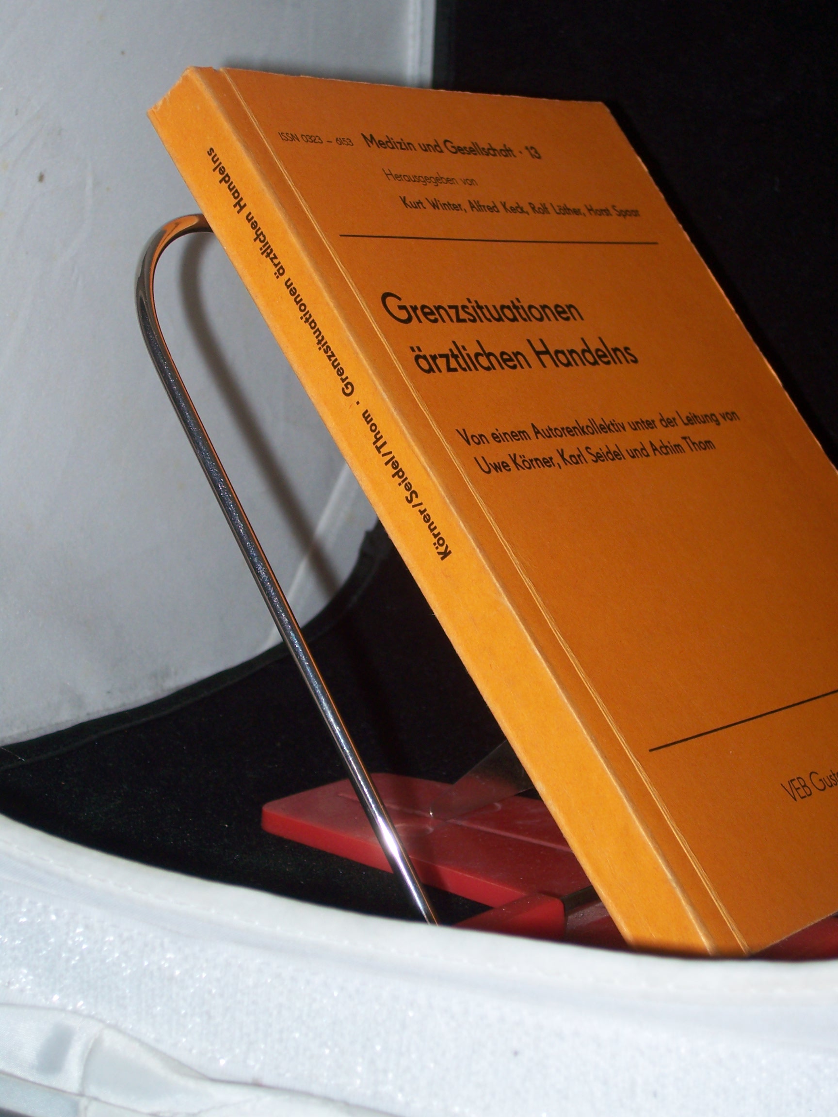 Artikelbild 1 des Artikels “Grenzsituationen ärztlichen Handelns / von e. Autorenkollektiv unter Leitung von Uwe Körner... “