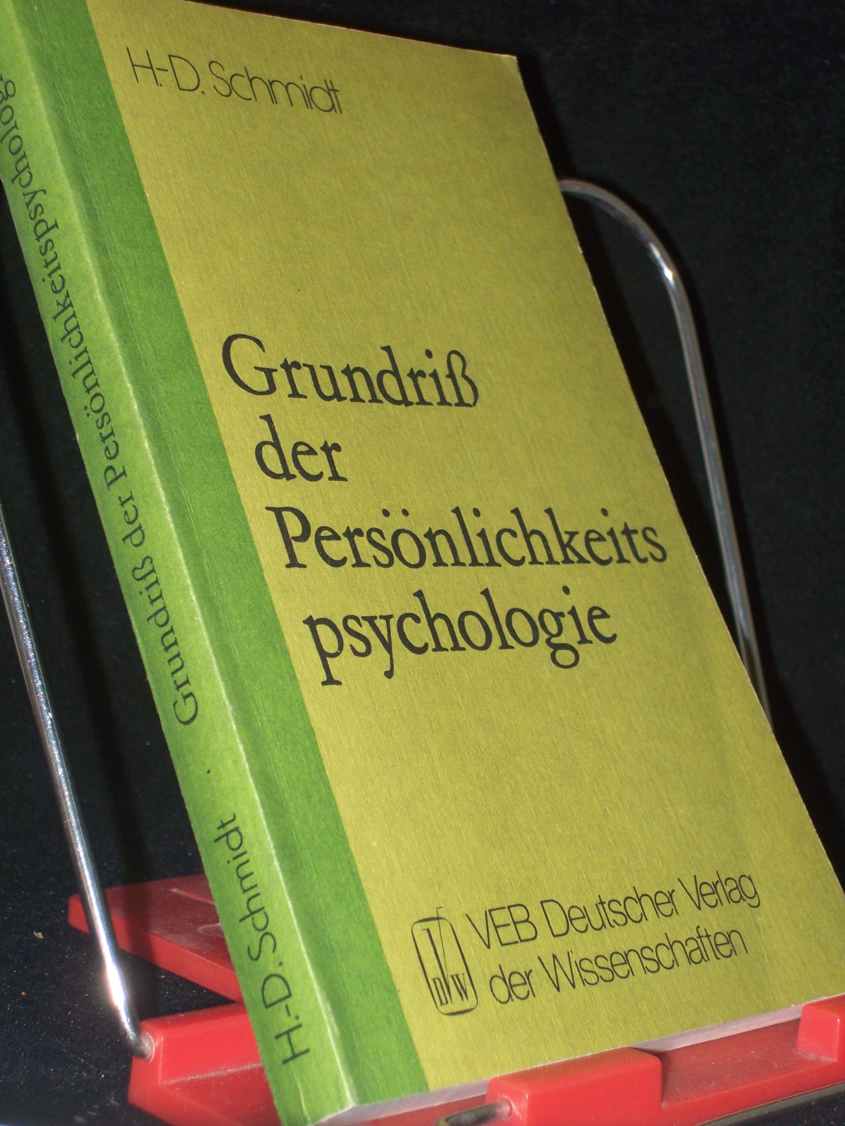 Artikelbild 1 des Artikels “Grundriss der Sinnesphysiologie / hrsg. von R. F. Schmidt. Mit Beitr. von H. Altner... “