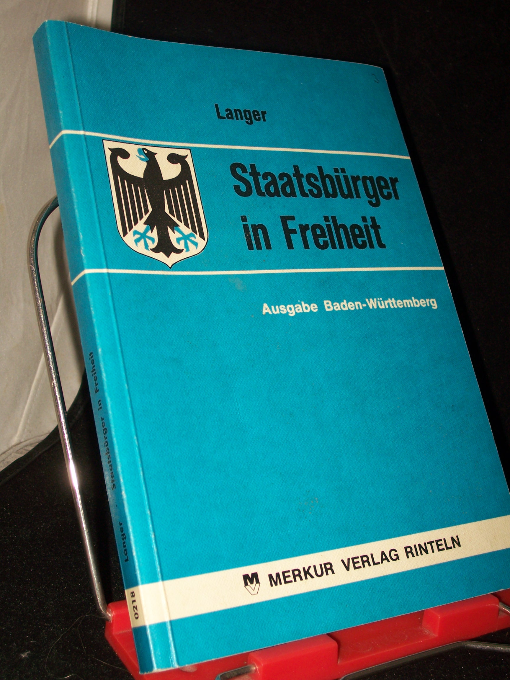 Artikelbild 1 des Artikels “Staatsbürger in Freiheit : Lehr- und Arbeitsbuch für Gemeinschaftskunde an beruflichen Schulen / Alfred Langer “