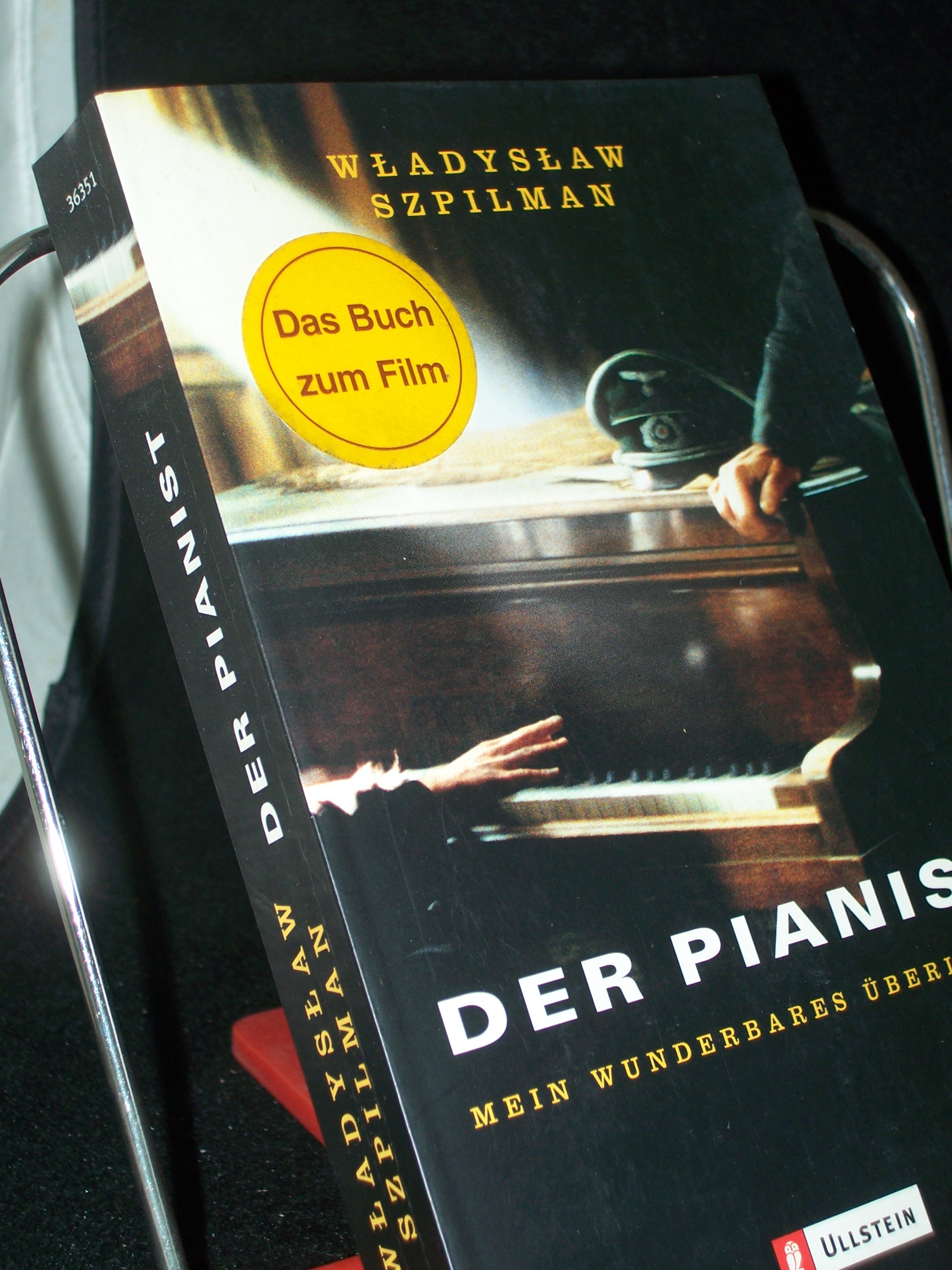 Artikelbild 1 des Artikels “Der Pianist : mein wunderbares Überleben / Wladyslaw Szpilman. Aus dem Poln. von Karin Wolff. Vorw. von Andrzej Szpilman. Anh. von Wilm Hosenfeld. Mit einem Essay von Wolf Biermann “