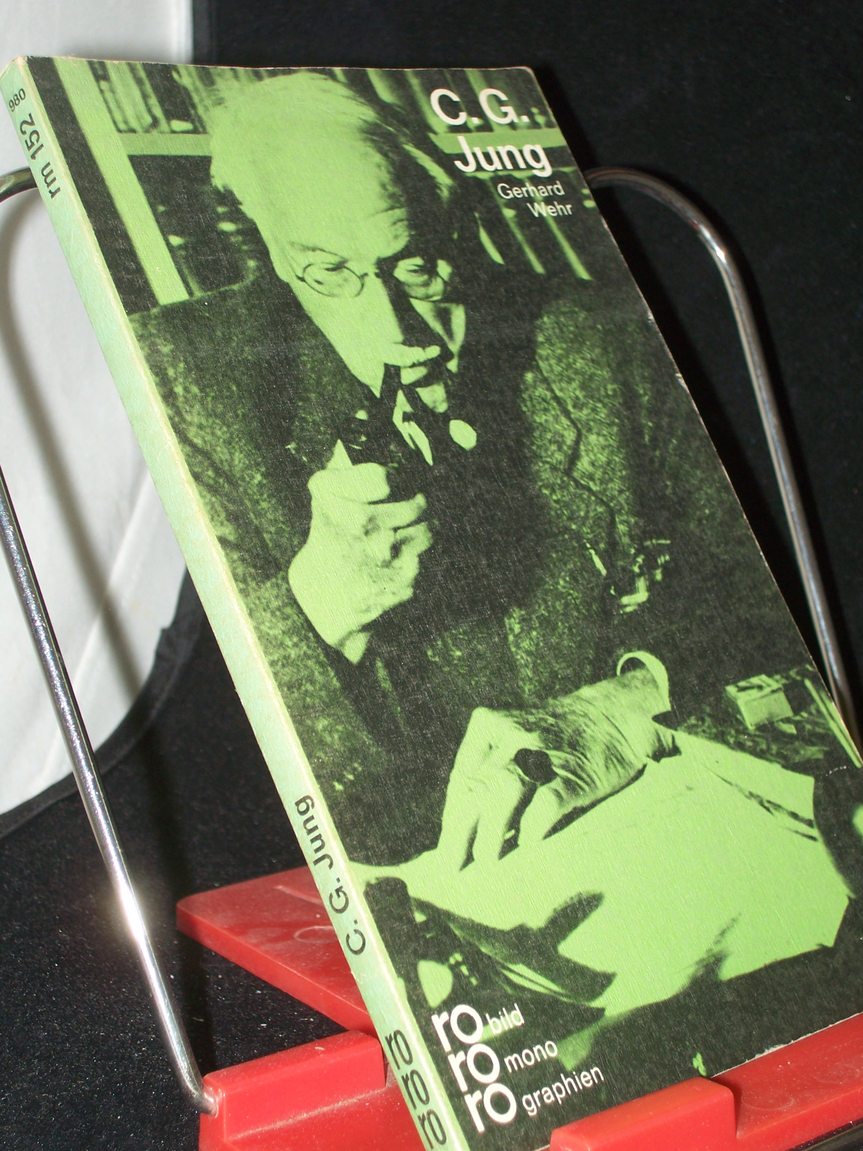 Artikelbild 1 des Artikels “C. G. Jung / mit Selbstzeugnissen u. Bilddokumenten dargest. von
Gerhard Wehr. [Hrsg.: Kurt Kusenberg] “