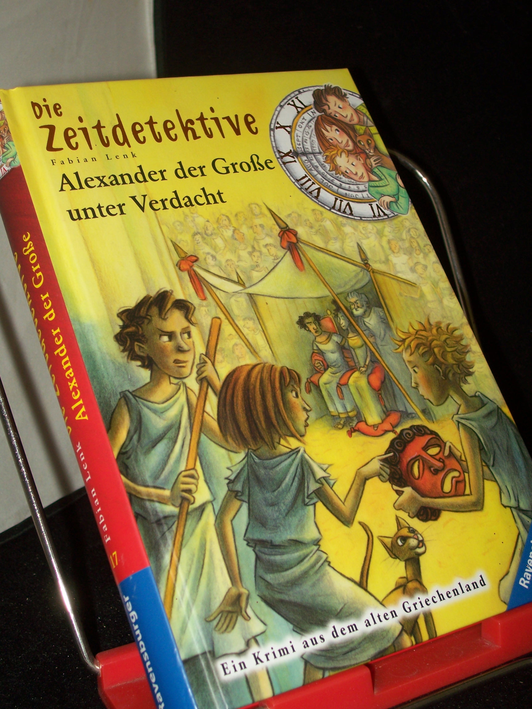 Artikelbild 1 des Artikels “Lenk, Fabian: Die Zeitdetektive Teil: Bd. 17., Alexander der Große
unter Verdacht : [ein Krimi aus dem alten Griechenland] “
