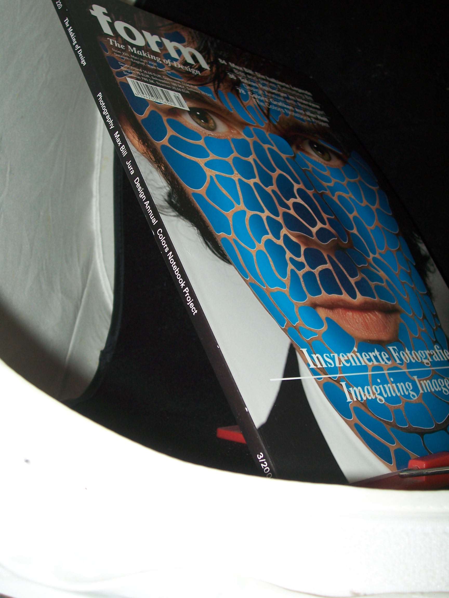 Artikelbild 1 des Artikels “220 Mai 2008, Inszenierte Fotografie “