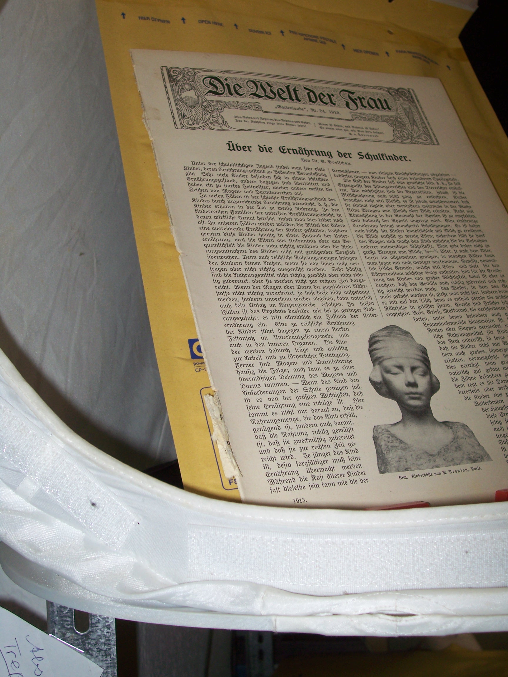 Artikelbild 1 des Artikels “No 24, 1913, Loseblattsammlung mit zahlreichen schwarz weiß
Abbildungen “