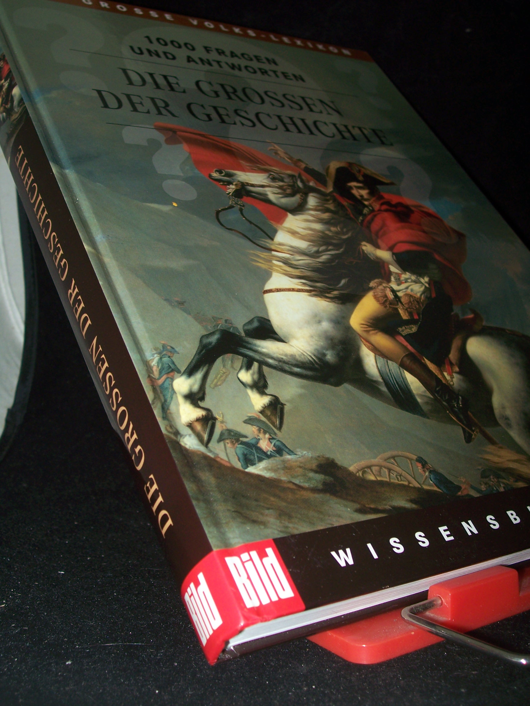 Artikelbild 1 des Artikels “Die Großen der Geschichte : 1000 Fragen und Antworten / Bertelsmann-Lexikon-Institut. [Red. Leitung: Florian von Heintze] “