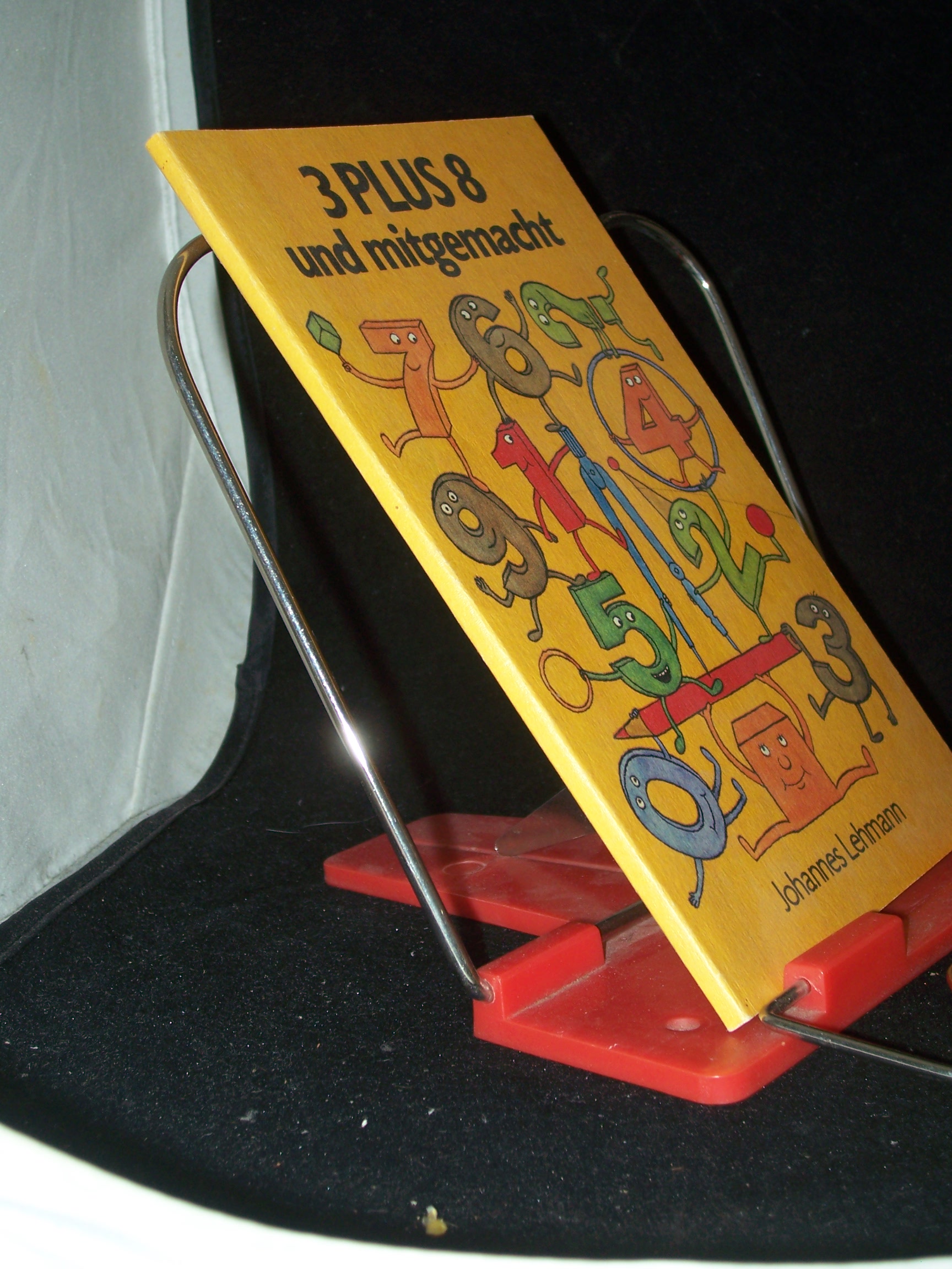 Artikelbild 1 des Artikels “3 [Drei] plus 8 und mitgemacht : unterhaltsame Mathematik / Johannes
Lehmann “