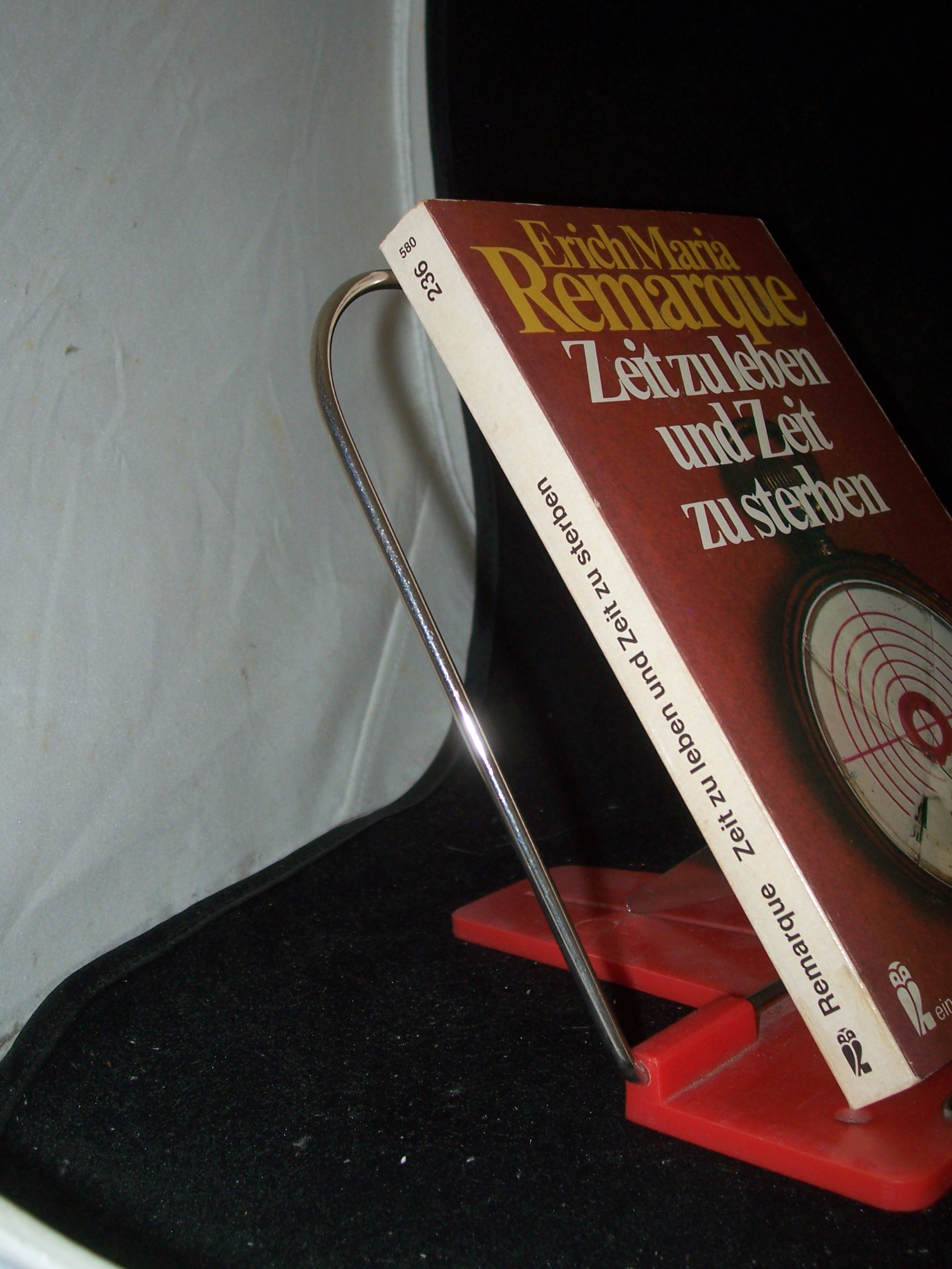 Artikelbild 1 des Artikels “Zeit zu leben und Zeit zu sterben : Roman / Erich Maria Remarque “