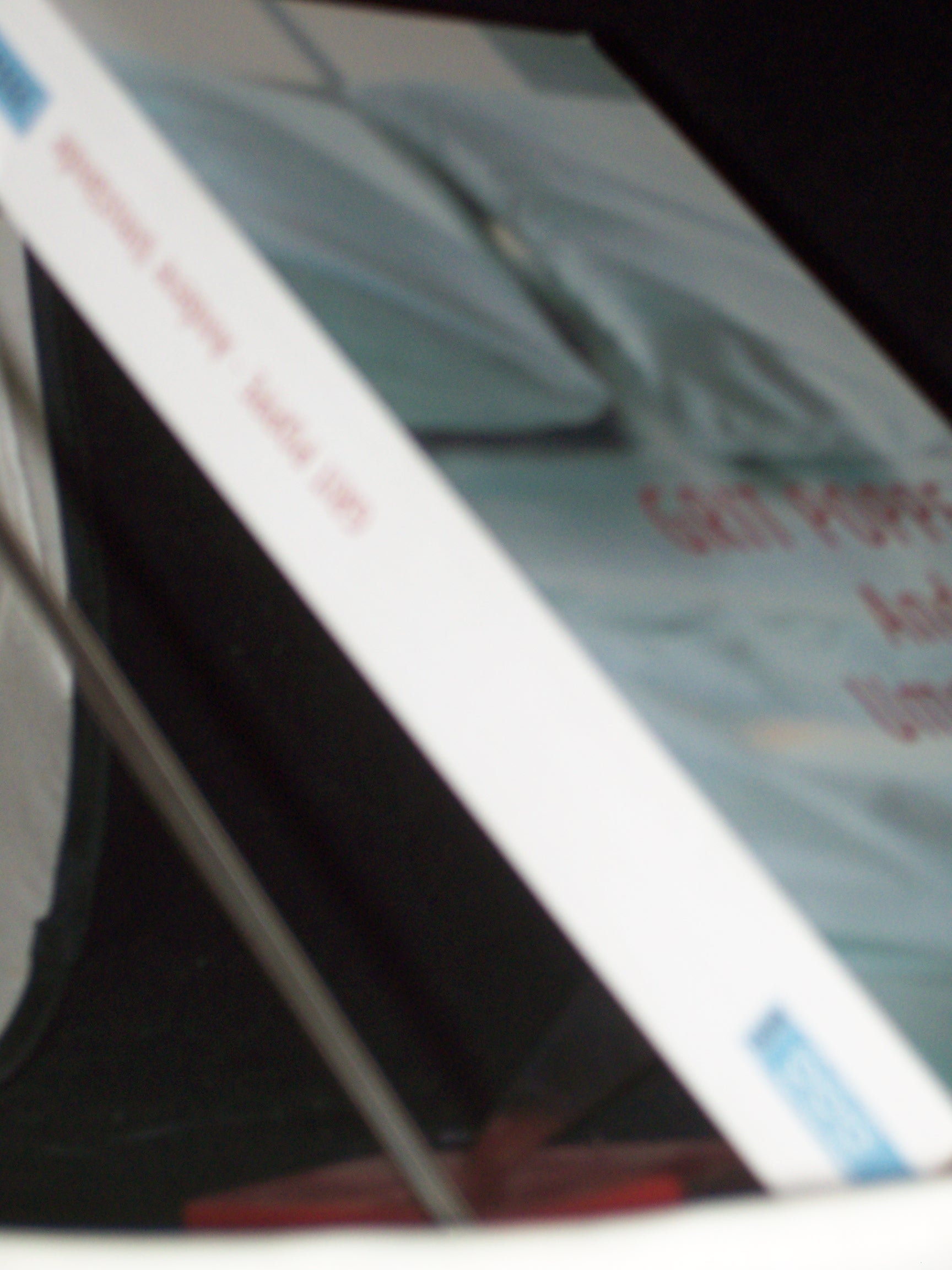 Artikelbild 1 des Artikels “Andere Umstände : Roman / Grit Poppe “