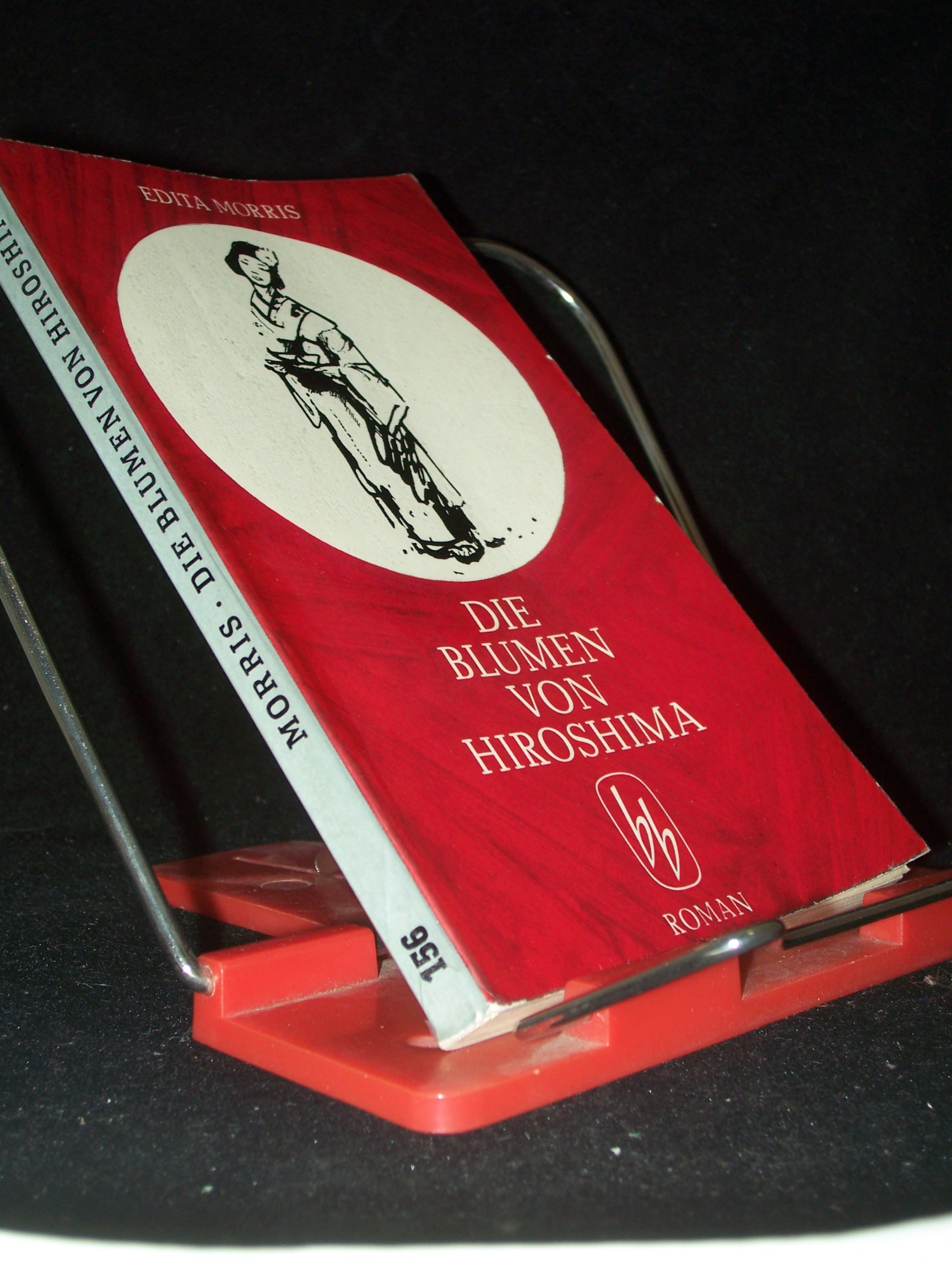 Artikelbild 1 des Artikels “Die Blumen von Hiroshima : Roman / Edita Morris. [Aus d. Amerikan. übers. von Sophie Angermann] “