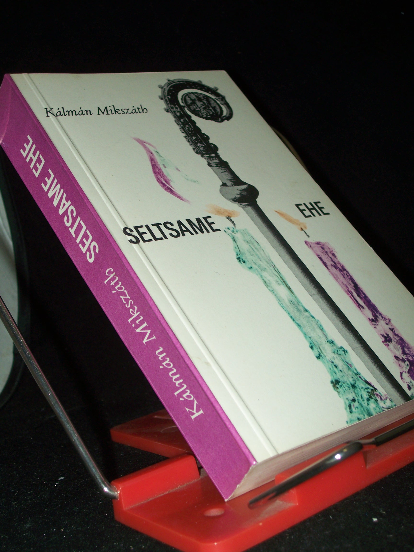 Artikelbild 1 des Artikels “Seltsame Ehe / Kalman Mikszath. [Übers. v. Ita Szent-Iványi ; Resi Flierl] “