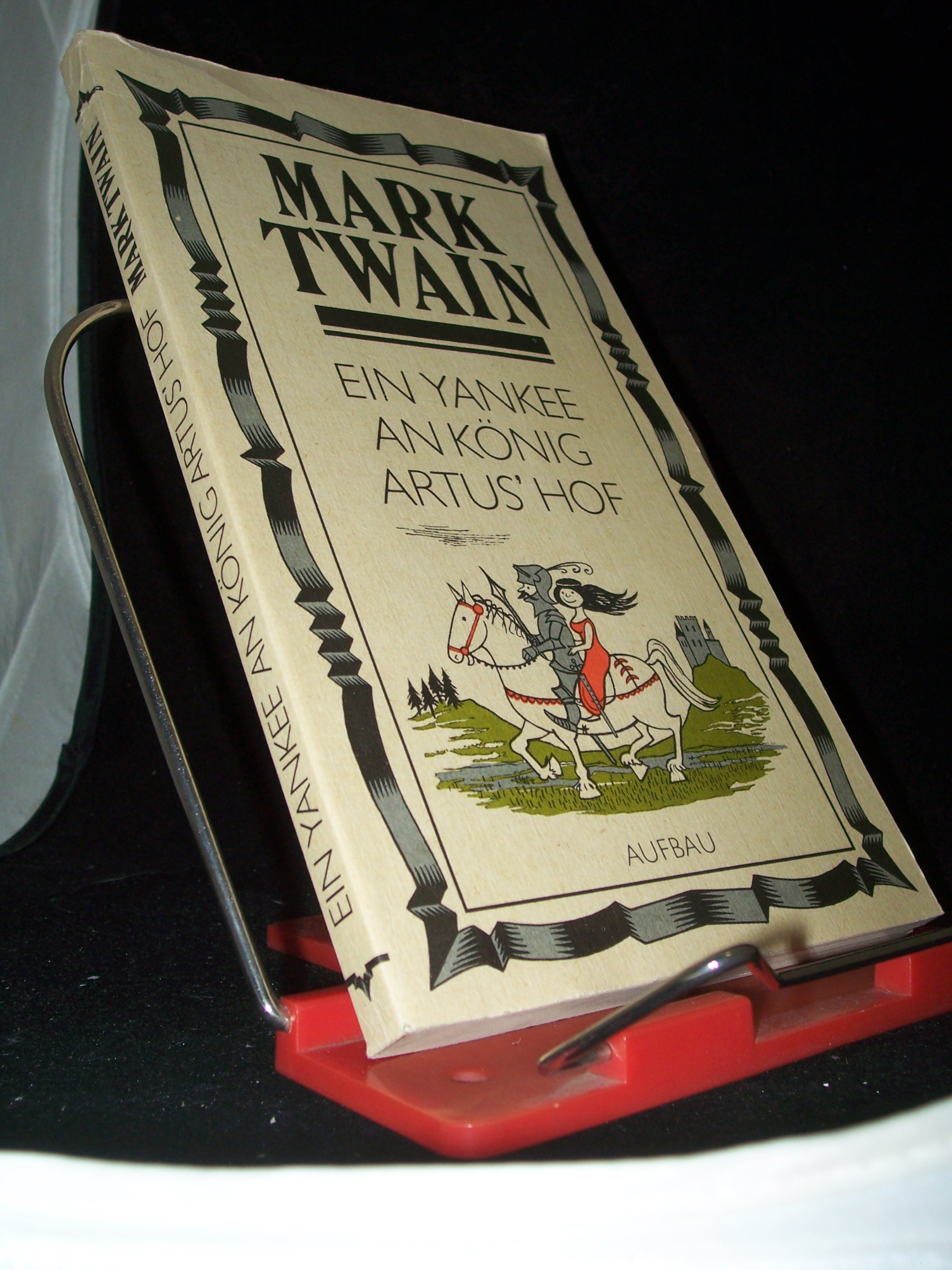 Artikelbild 1 des Artikels “Ein Yankee an König Artus' Hof / Mark Twain. Dt. von Lore Krüger “