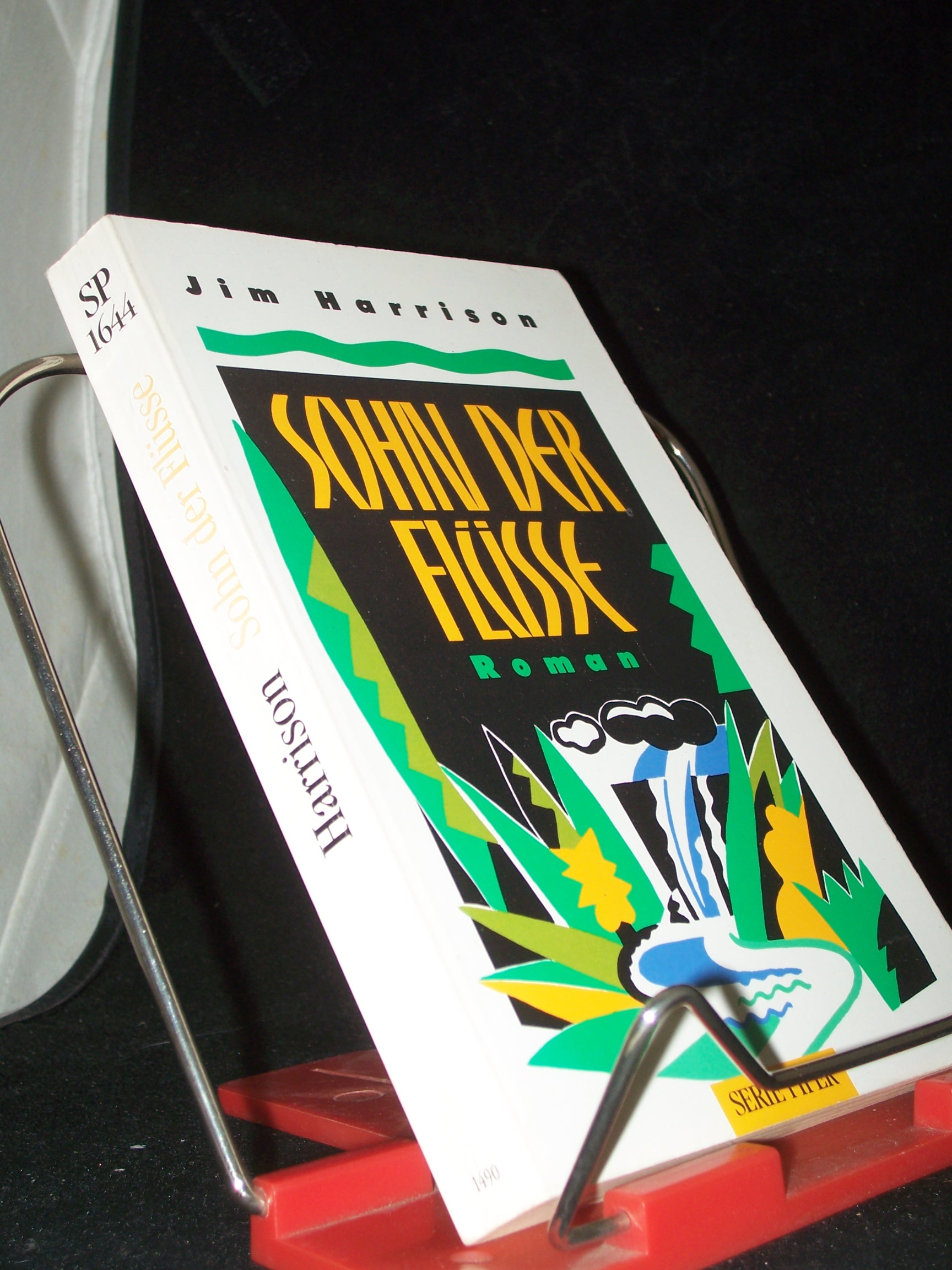 Artikelbild 1 des Artikels “Sohn der Flüsse : Roman / Jim Harrison. Aus dem Amerikan. von Ingrid
von Rosenberg “