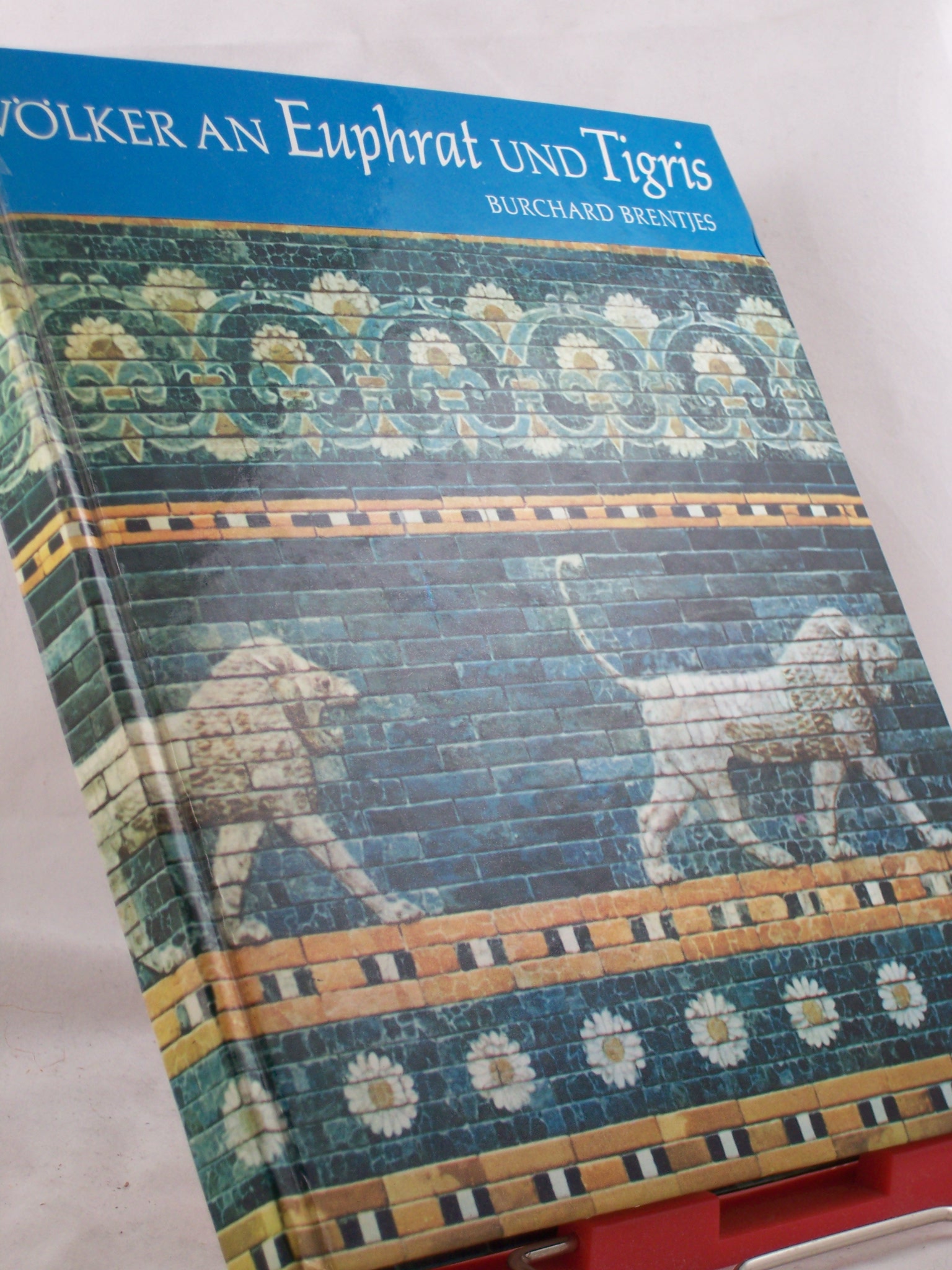 Artikelbild 1 des Artikels “Völker an Euphrat und Tigris / Burchard Brentjes “