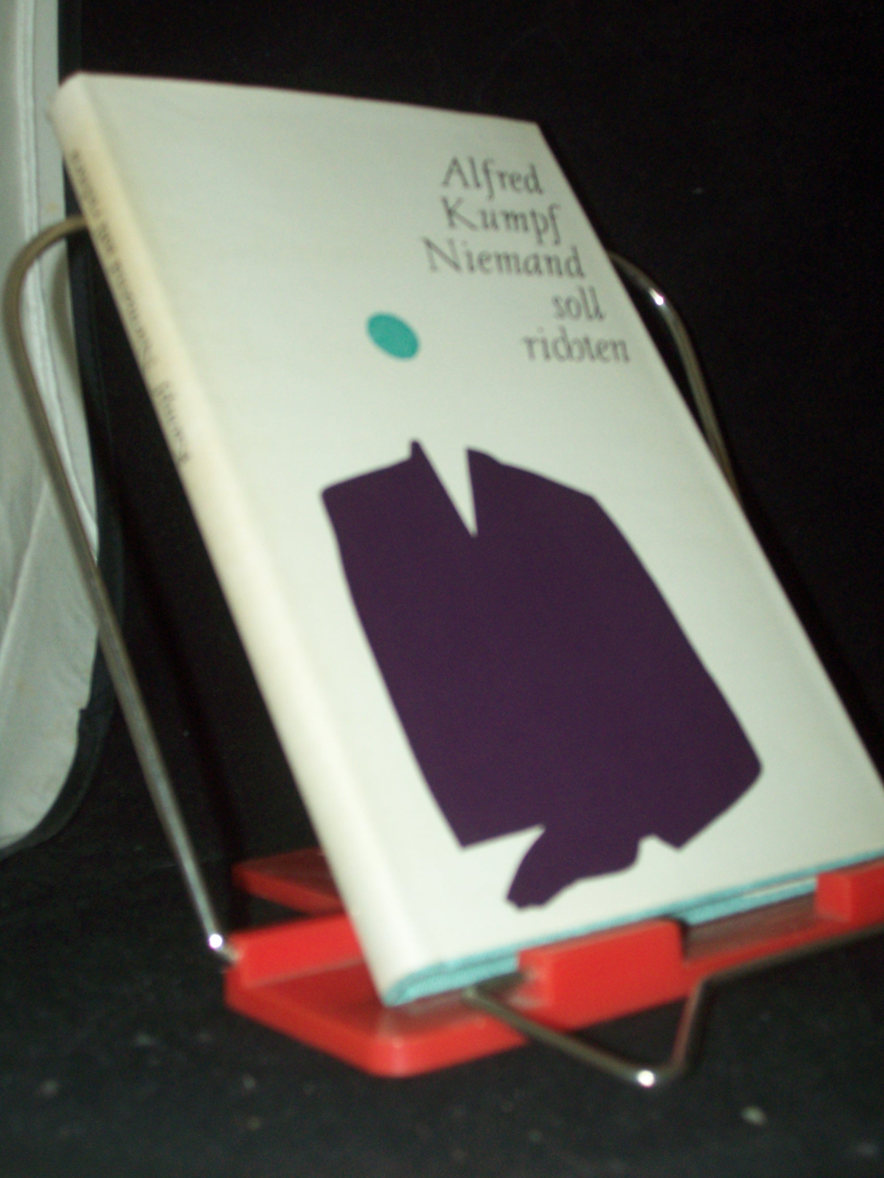 Artikelbild 1 des Artikels “Niemand soll richten : 3 Erzählungen / Alfred Kumpf. [Ill.: Gerhard
Jany] “