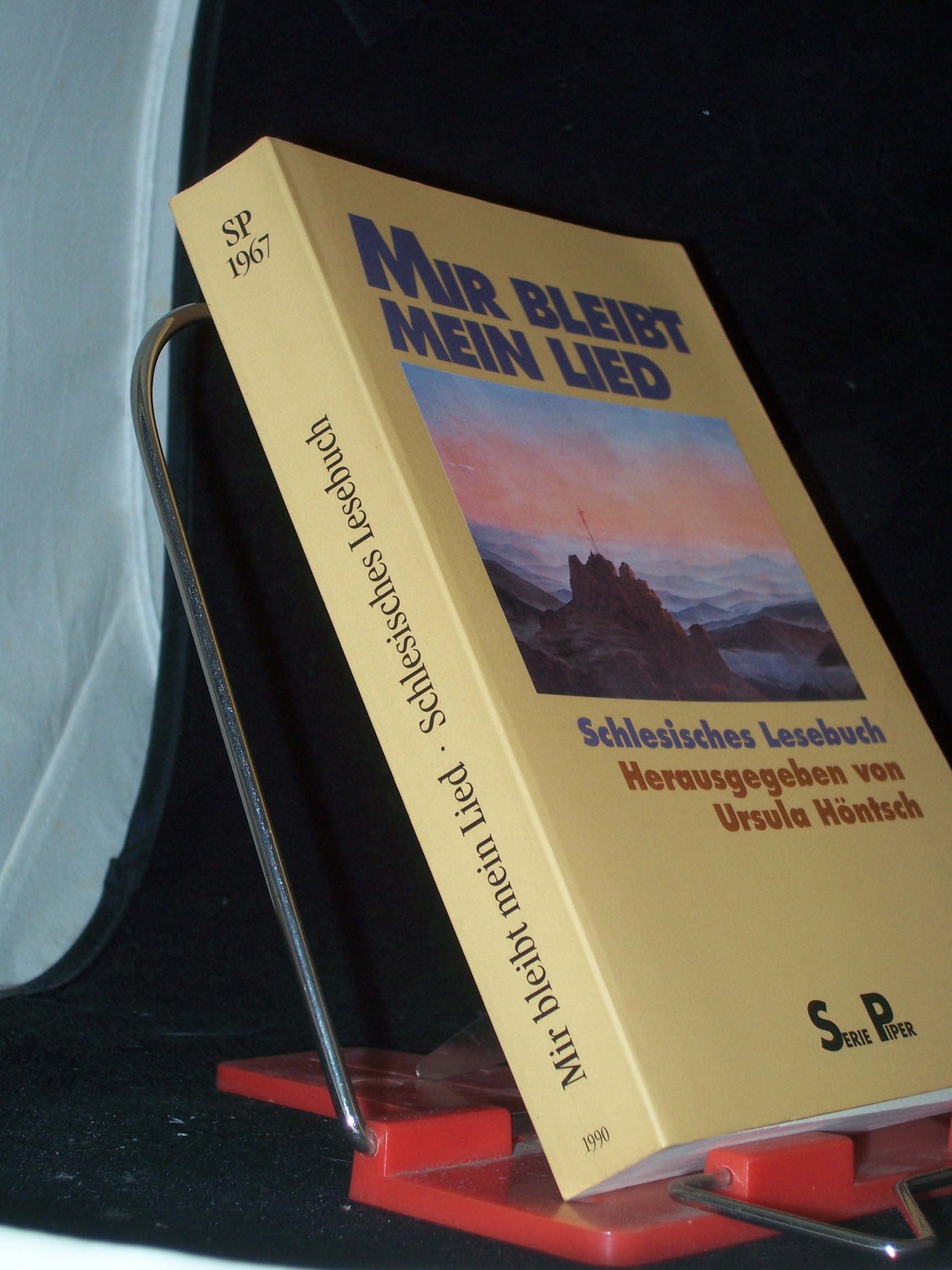 Artikelbild 1 des Artikels “Mir bleibt mein Lied : schlesisches Lesebuch / hrsg. von Ursula Höntsch “