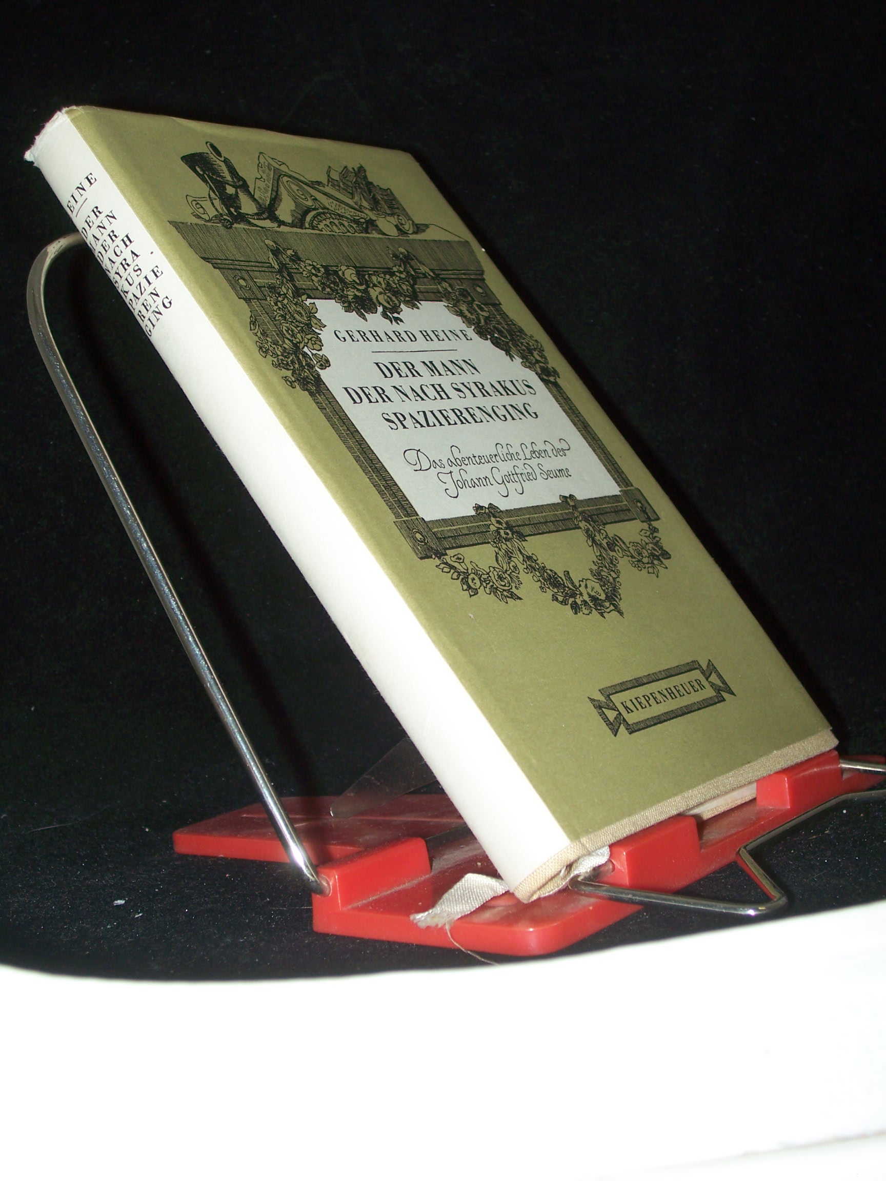 Artikelbild 1 des Artikels “Der Mann, der nach Syrakus spazierenging : Das abenteuerl. Leben d.
Johann Gottfried Seume / Gerhard Heine “