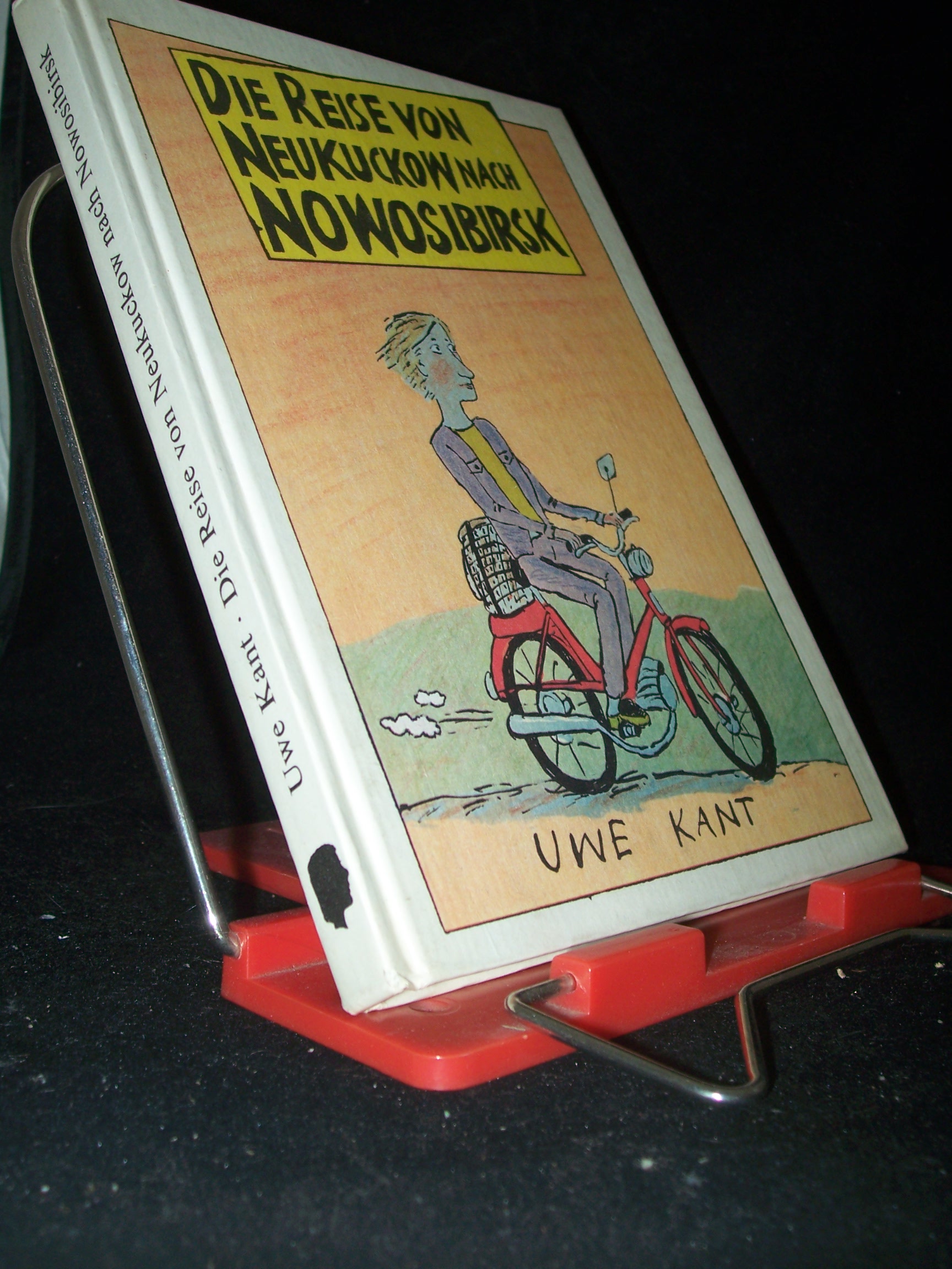 Artikelbild 1 des Artikels “Die Reise von Neukuckow nach Nowosibirsk / Uwe Kant. [Ill. von Volker Pfüller] “