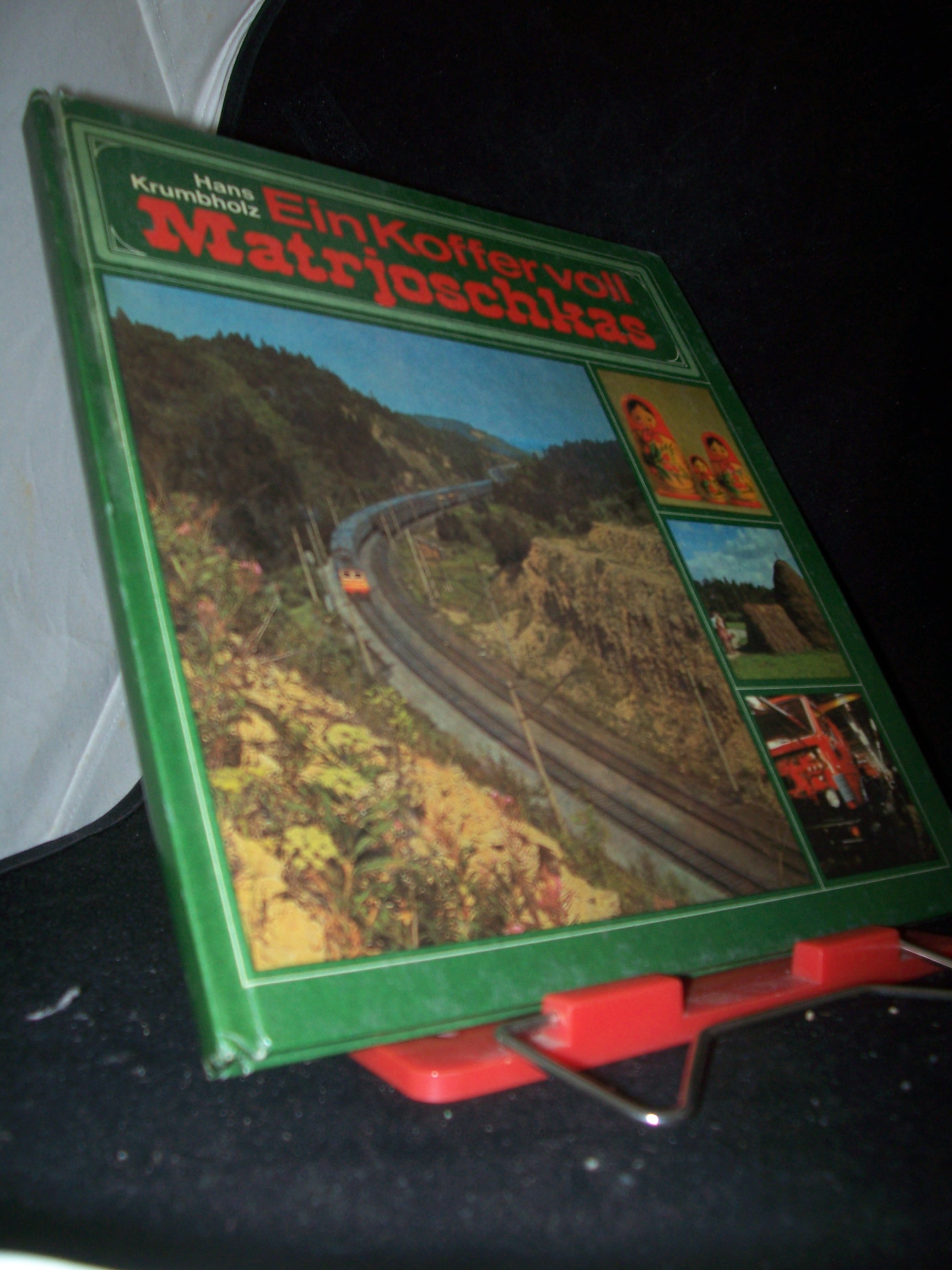 Artikelbild 1 des Artikels “Ein Koffer voll Matrjoschkas / Hans Krumbholz “