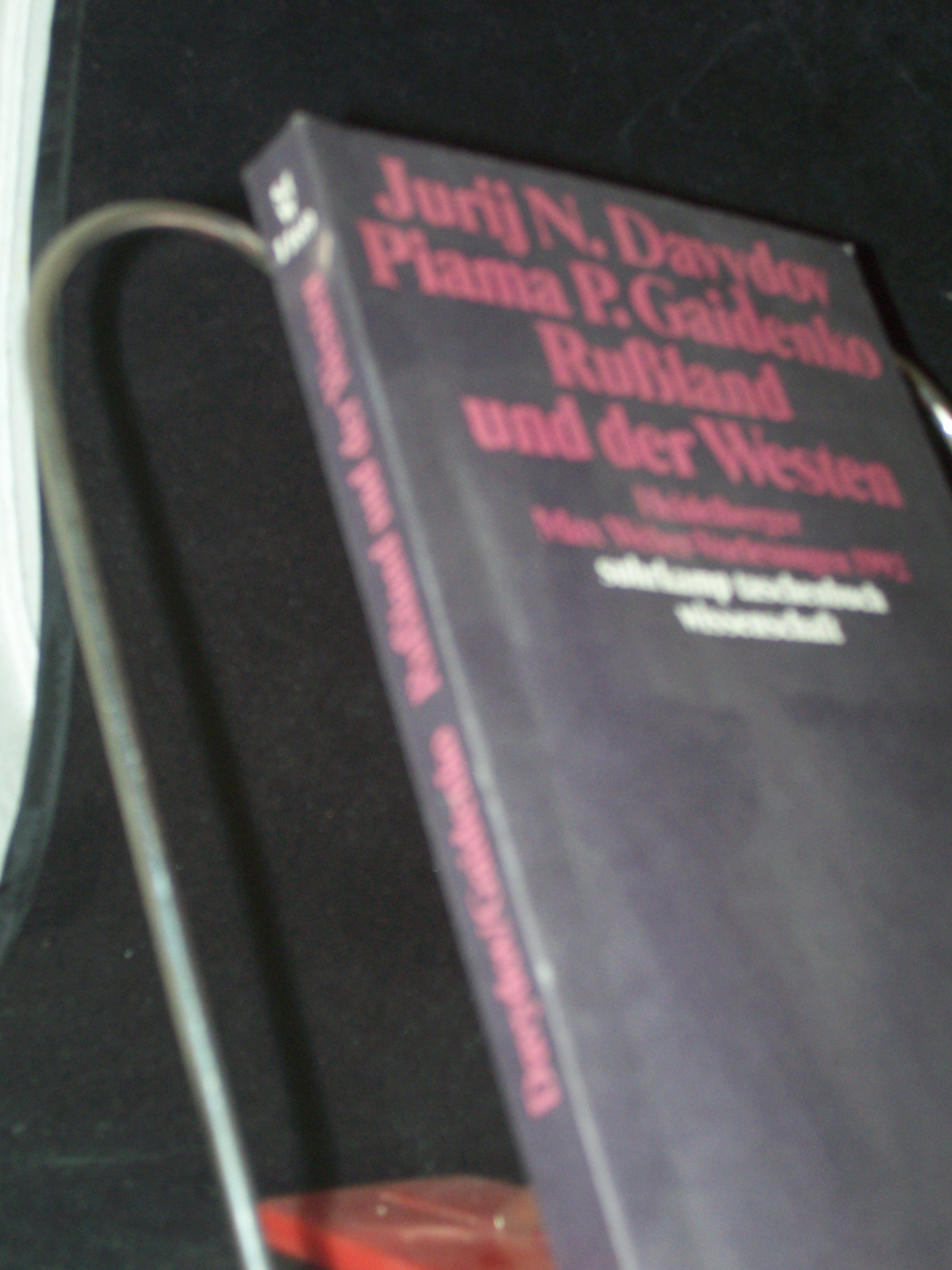 Artikelbild 1 des Artikels “Russland und der Westen : Heidelberger Max-Weber-Vorlesungen 1992 / Jurij N. Davydov ; Piama P. Gaidenko “