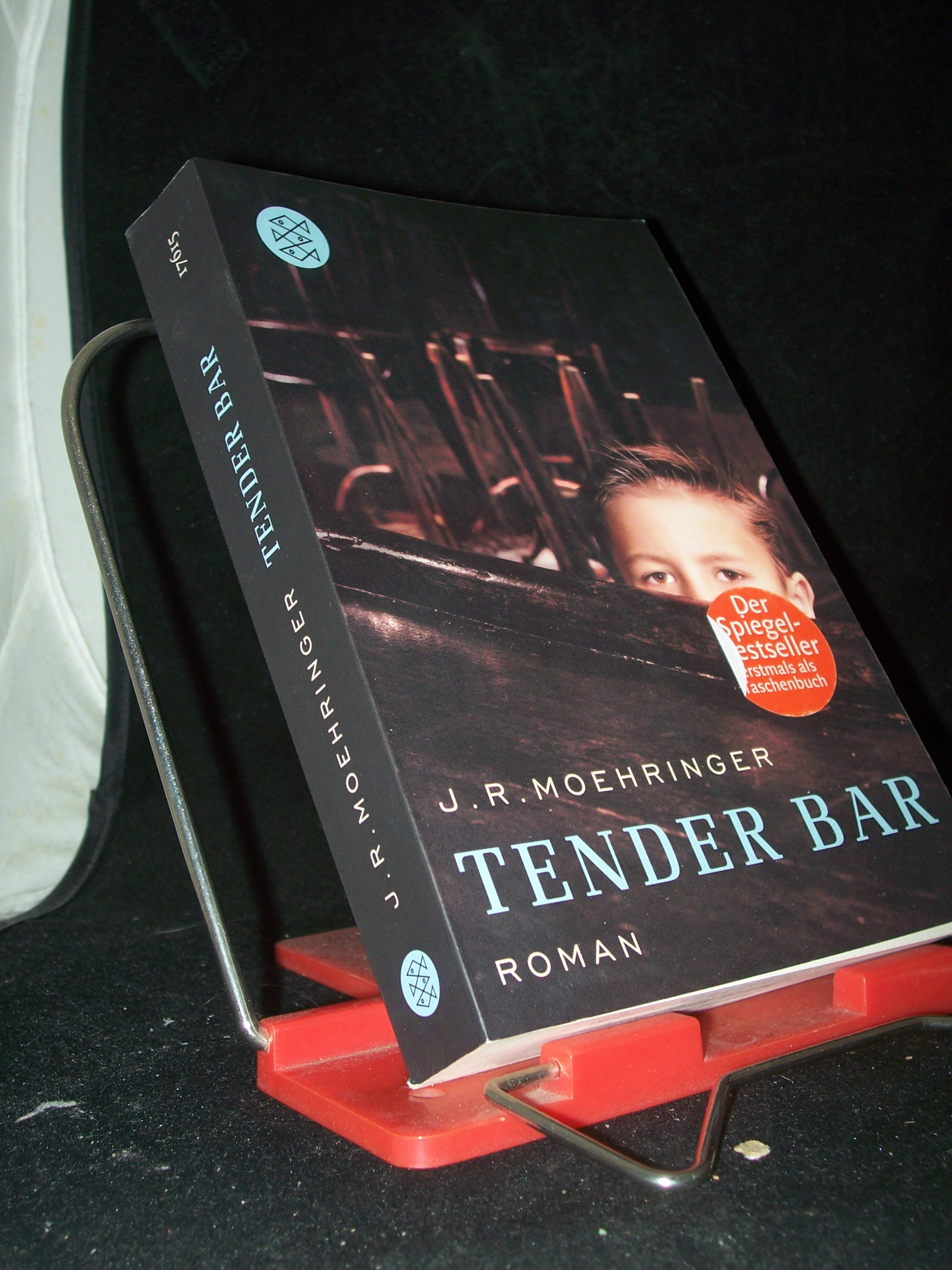 Artikelbild 1 des Artikels “Tender Bar : Roman / J. R. Moehringer. Aus dem Amerikan. von Brigitte Jakobeit “