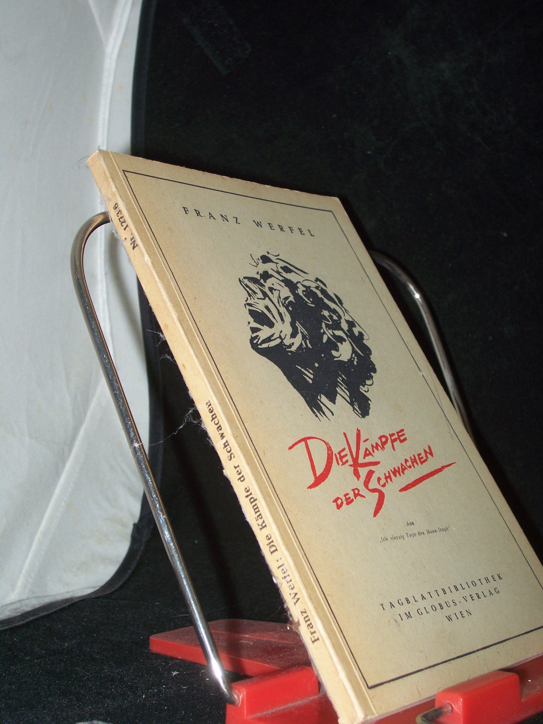 Artikelbild 1 des Artikels “Die Kämpfe der Schwachen : aus d. Roman 