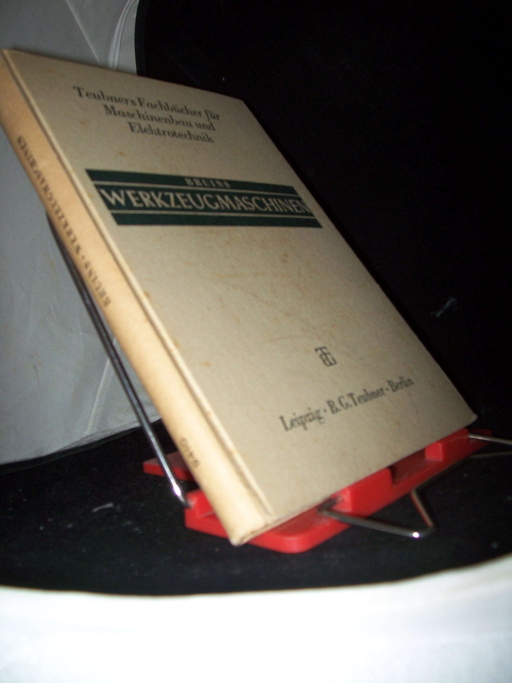 Artikelbild 1 des Artikels “Werkzeugmaschinen für spanabhebendes Formen / D. H. Bruins “