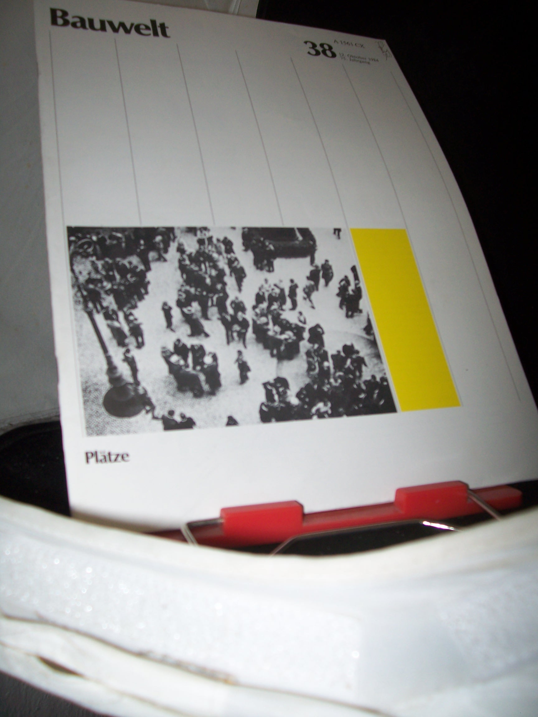 Artikelbild 1 des Artikels “38/1984 Plätze “