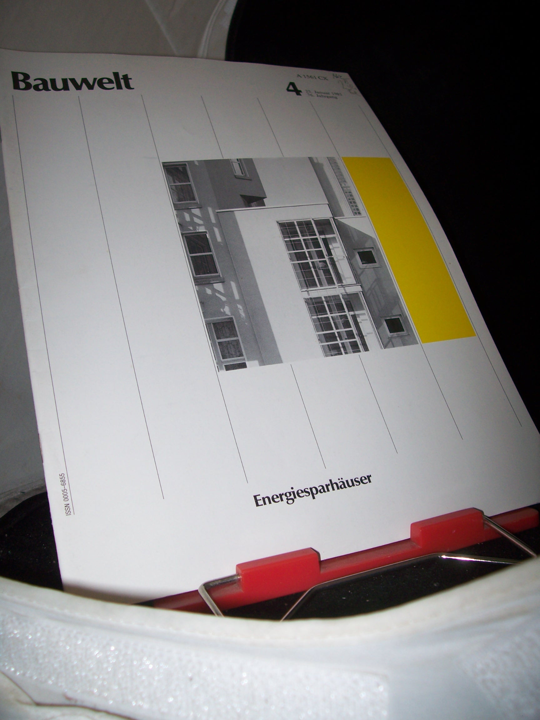 Artikelbild 1 des Artikels “4/1985 Energiesparhäuser “